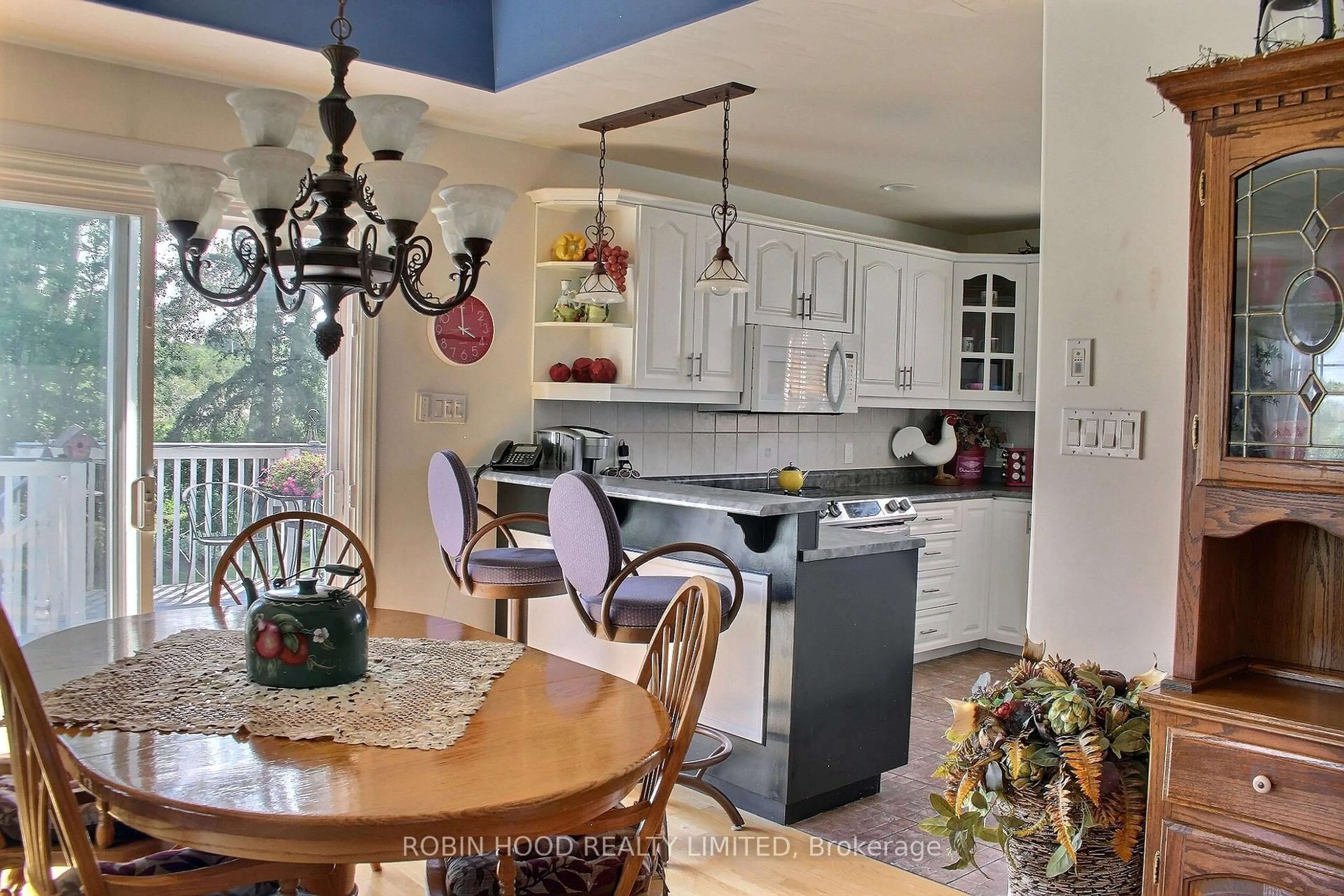 Open concept kitchen, ceramic/tile floor for 2246 Fleming St, Greater Sudbury Ontario P3N 1L7