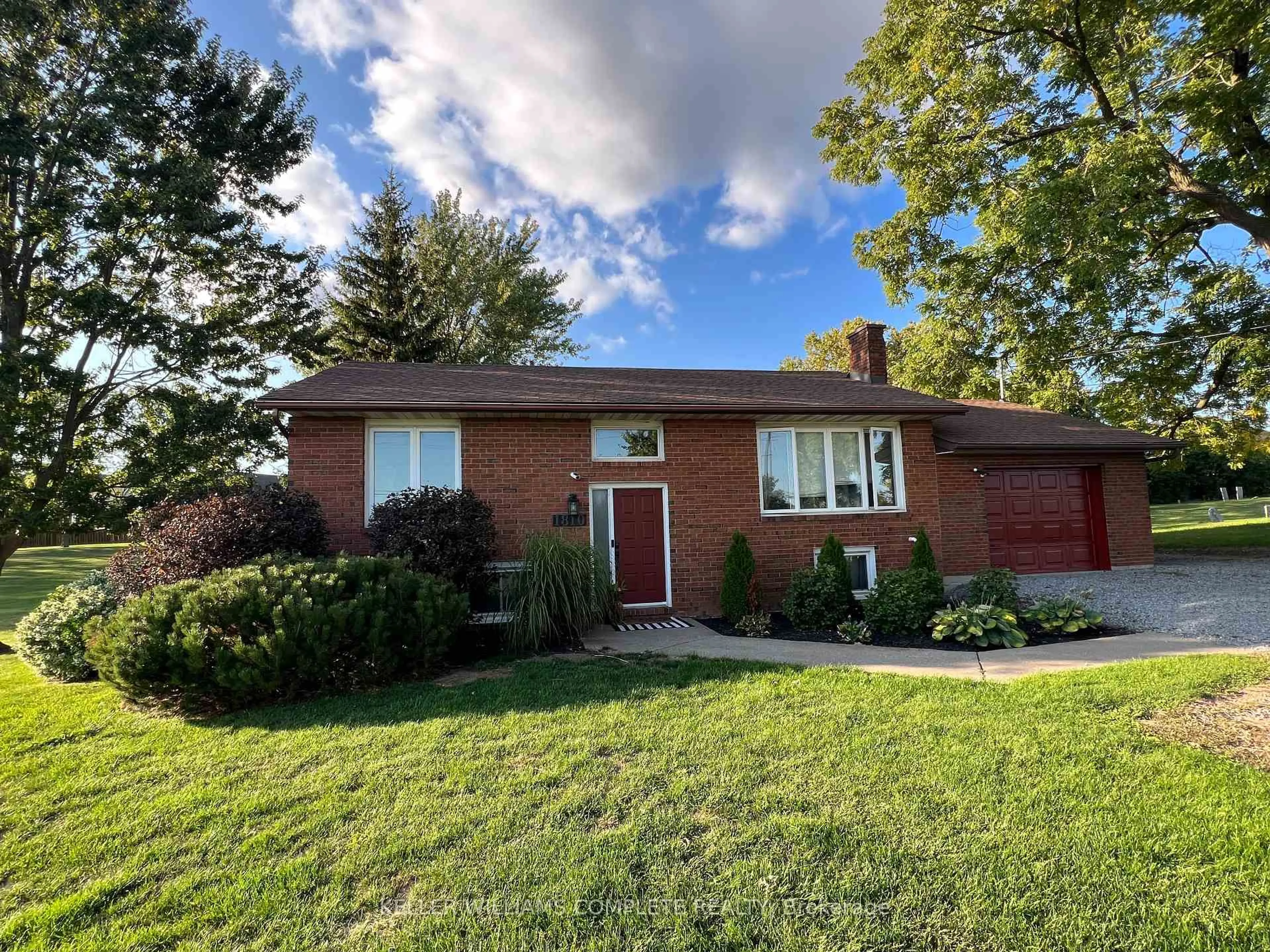 Home with brick exterior material, street for 1810 BEAVERDAMS Rd, Thorold Ontario L0S 1E6