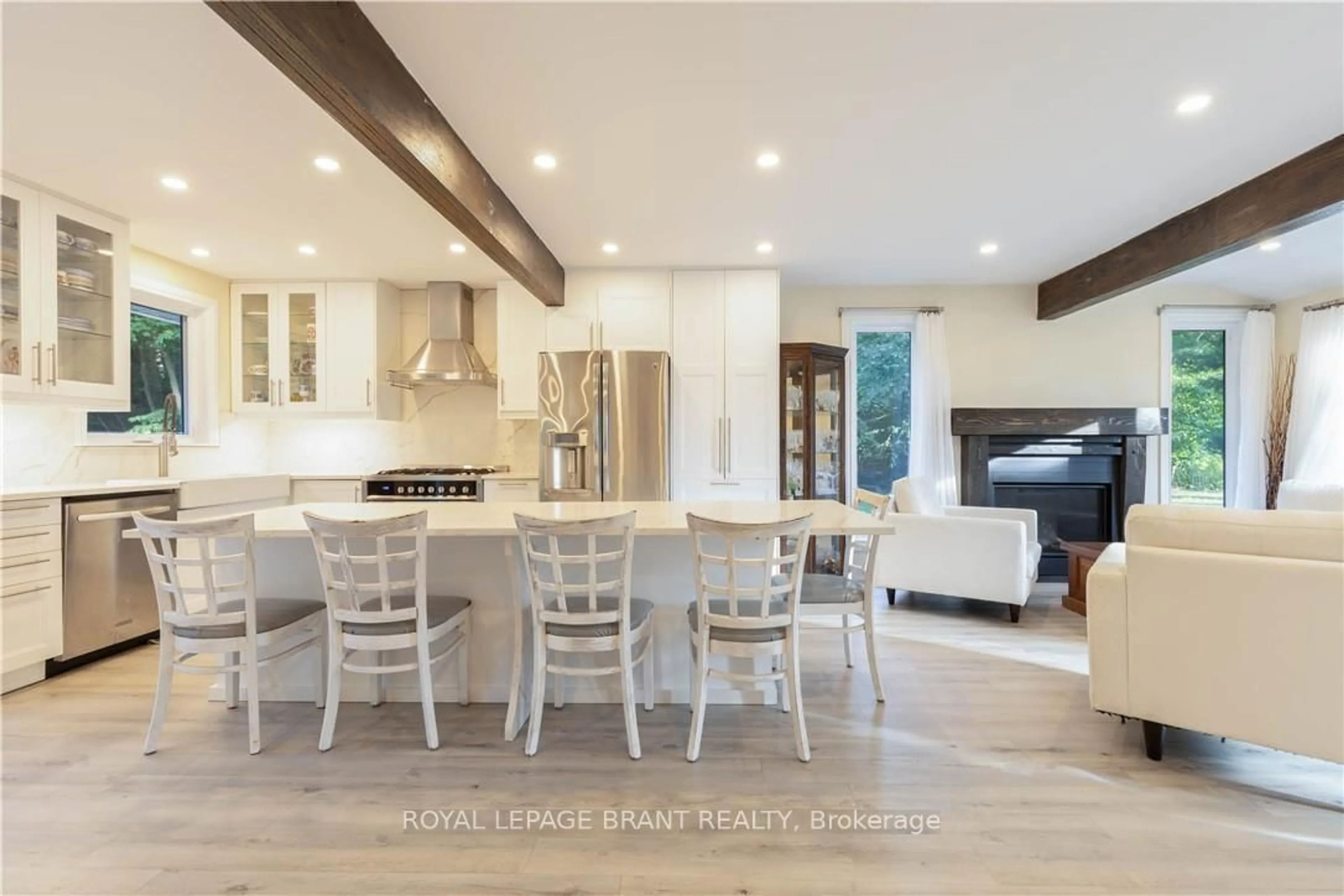 Open concept kitchen, unknown for 2328 Nixon Rd, Norfolk Ontario N3Y 4K6