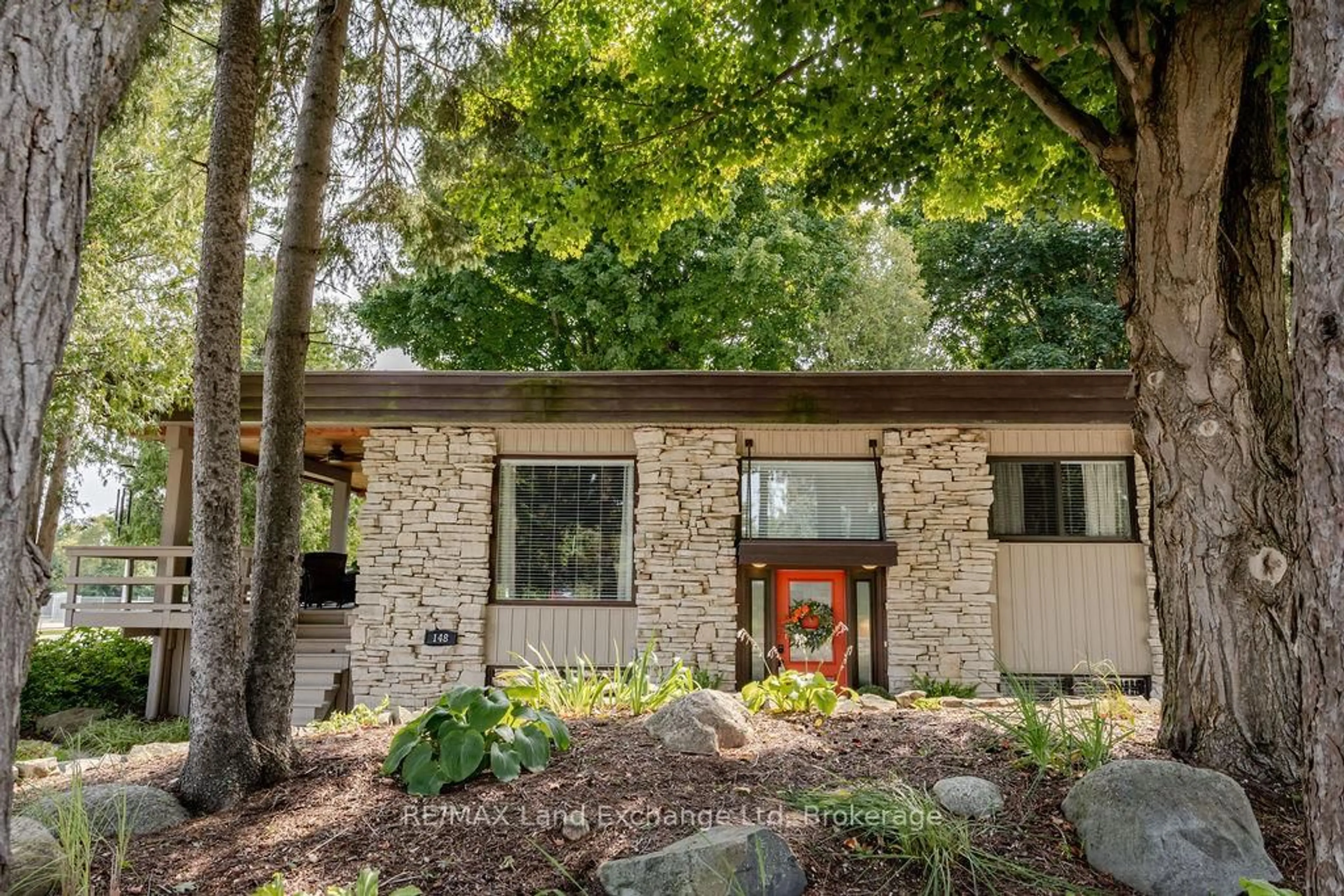 Home with brick exterior material, unknown for 148 Park Dr, North Huron Ontario N0G 2W0