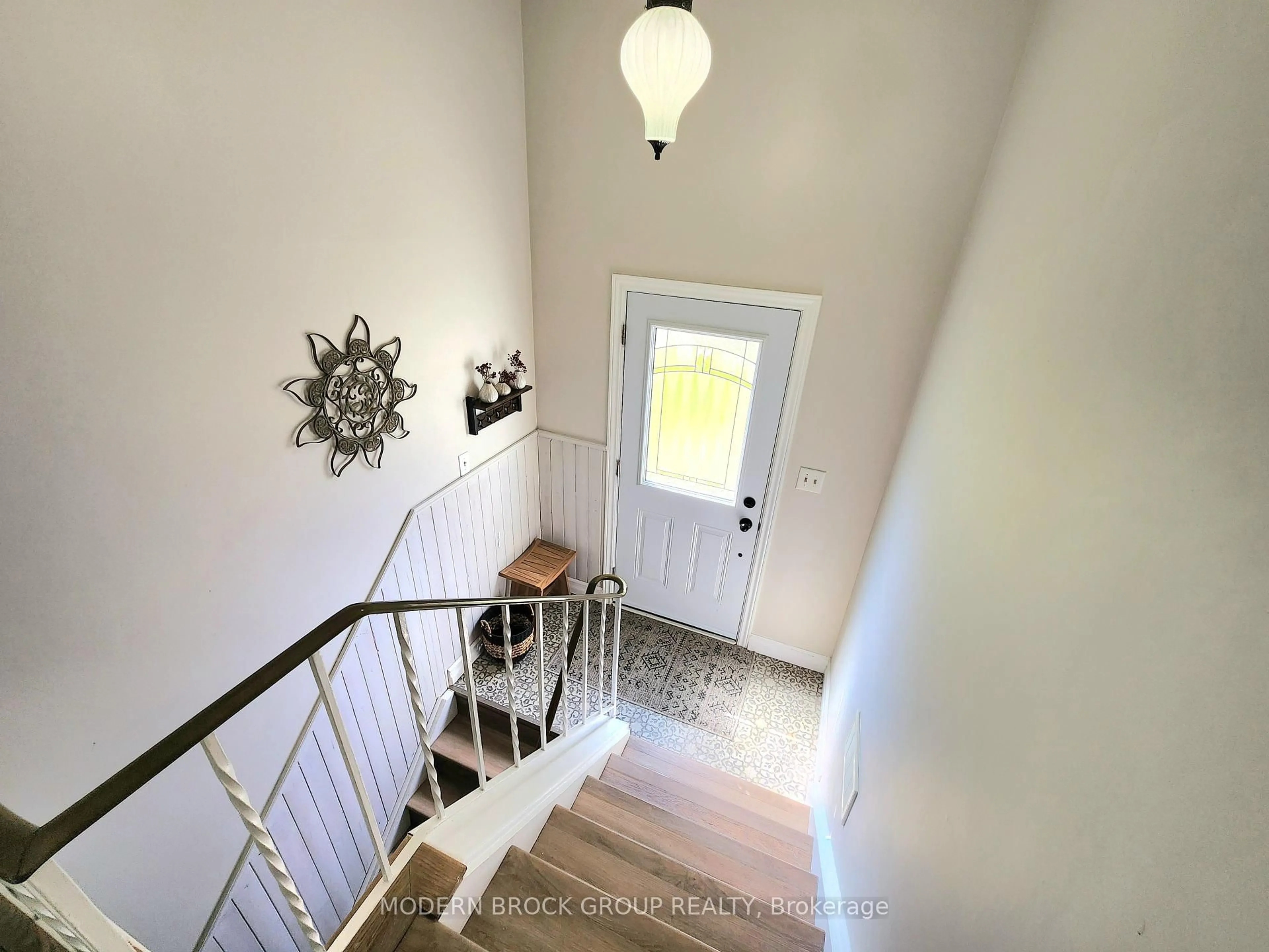 Unknown for 1251 Peden Blvd, Brockville Ontario K6V 3K5