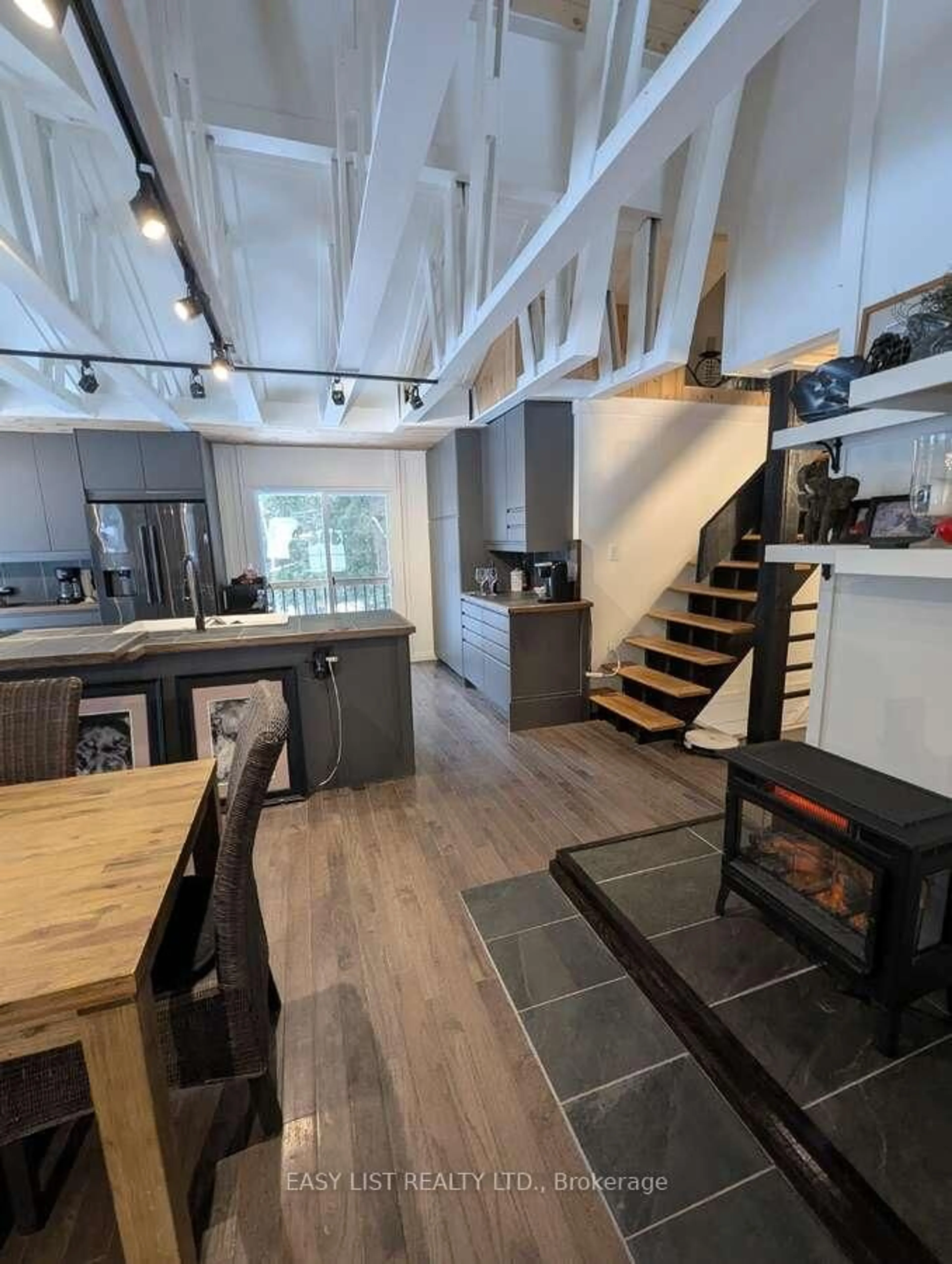 Open concept kitchen, unknown for 22 Camp Rd, McKellar Ontario P2A 0B4