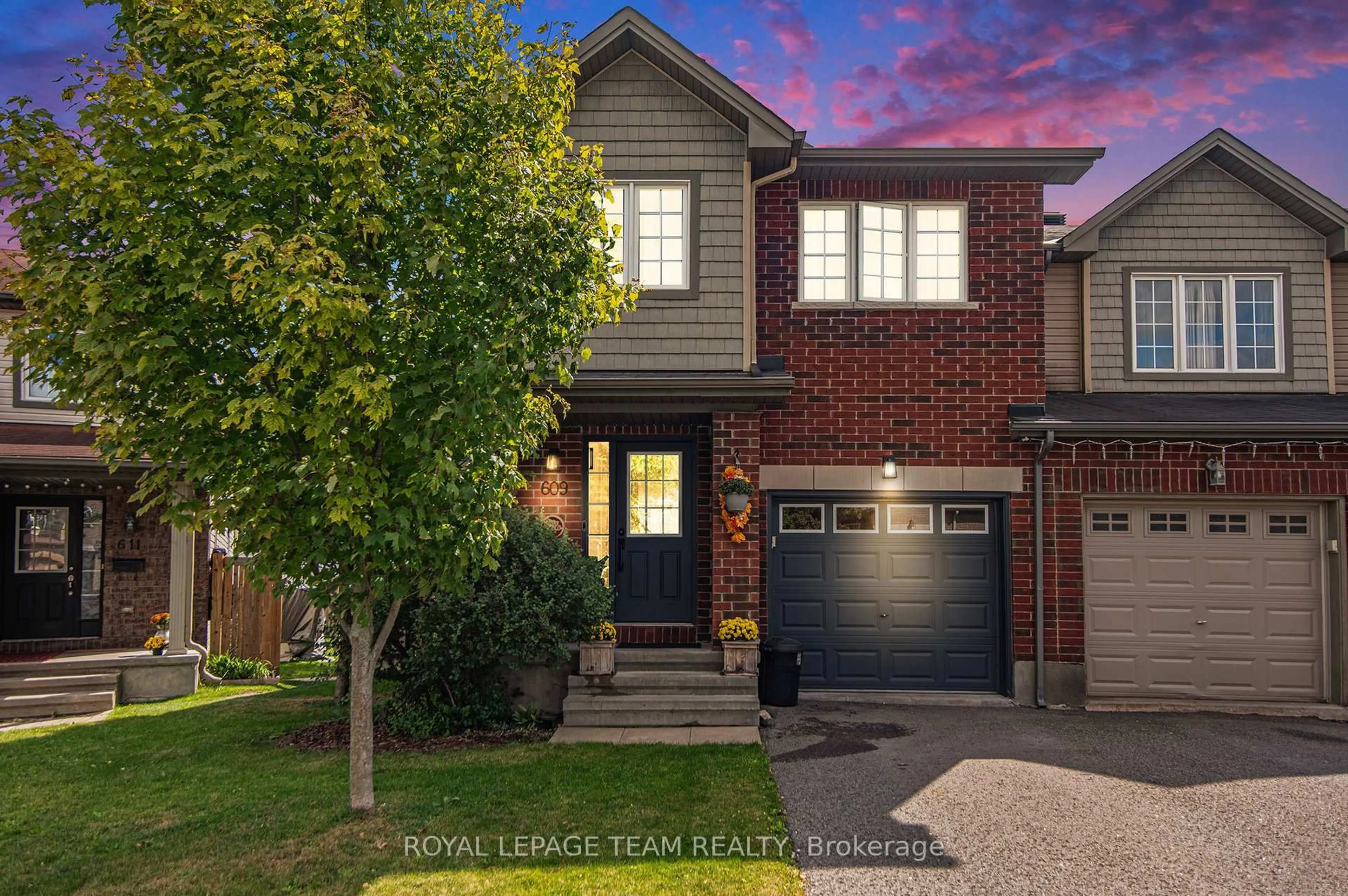 Home with brick exterior material, street for 609 Gazebo St, Ottawa Ontario K4M 0B5