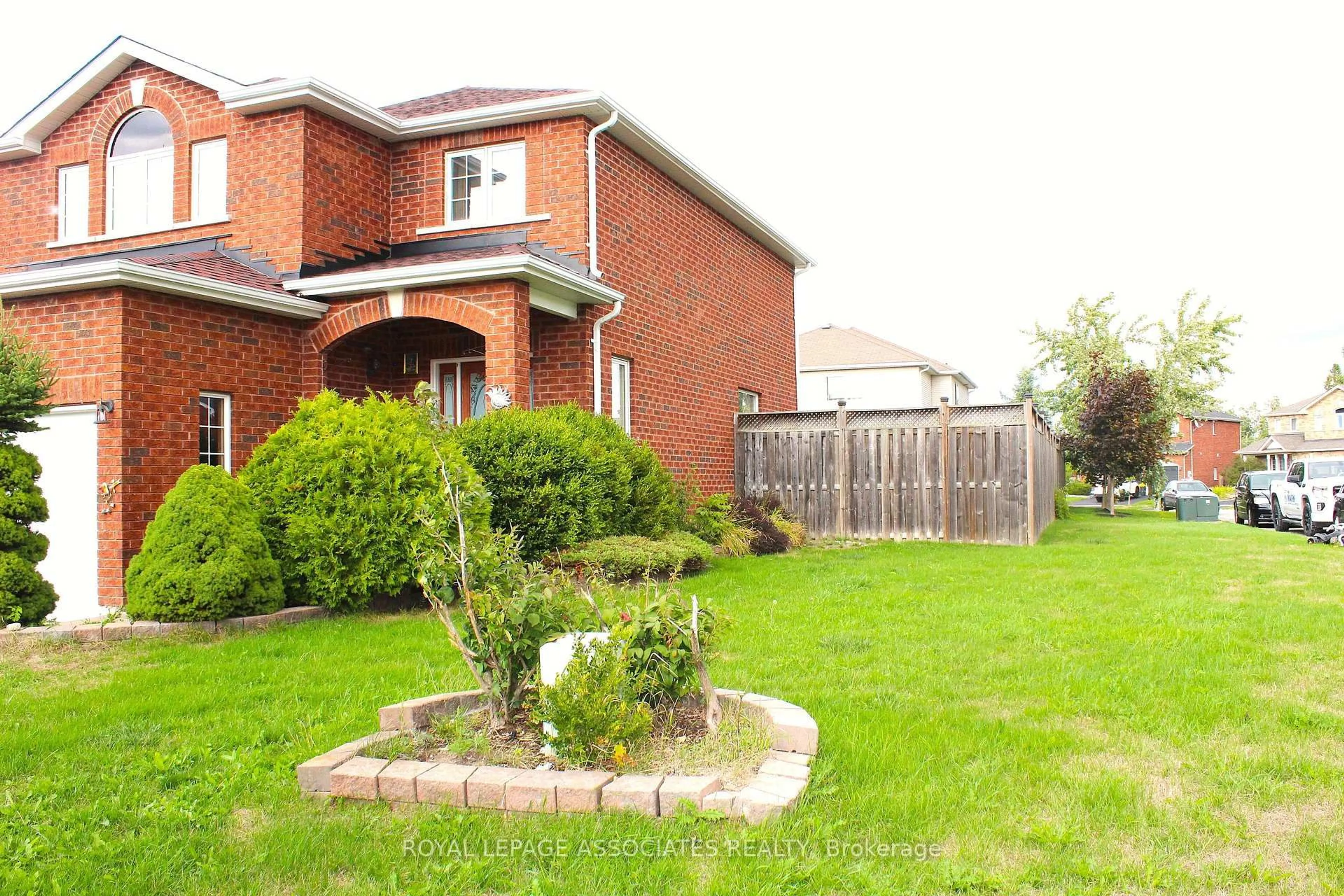 Home with brick exterior material, street for 90 Sweetnam Dr, Kawartha Lakes Ontario K9V 4R2
