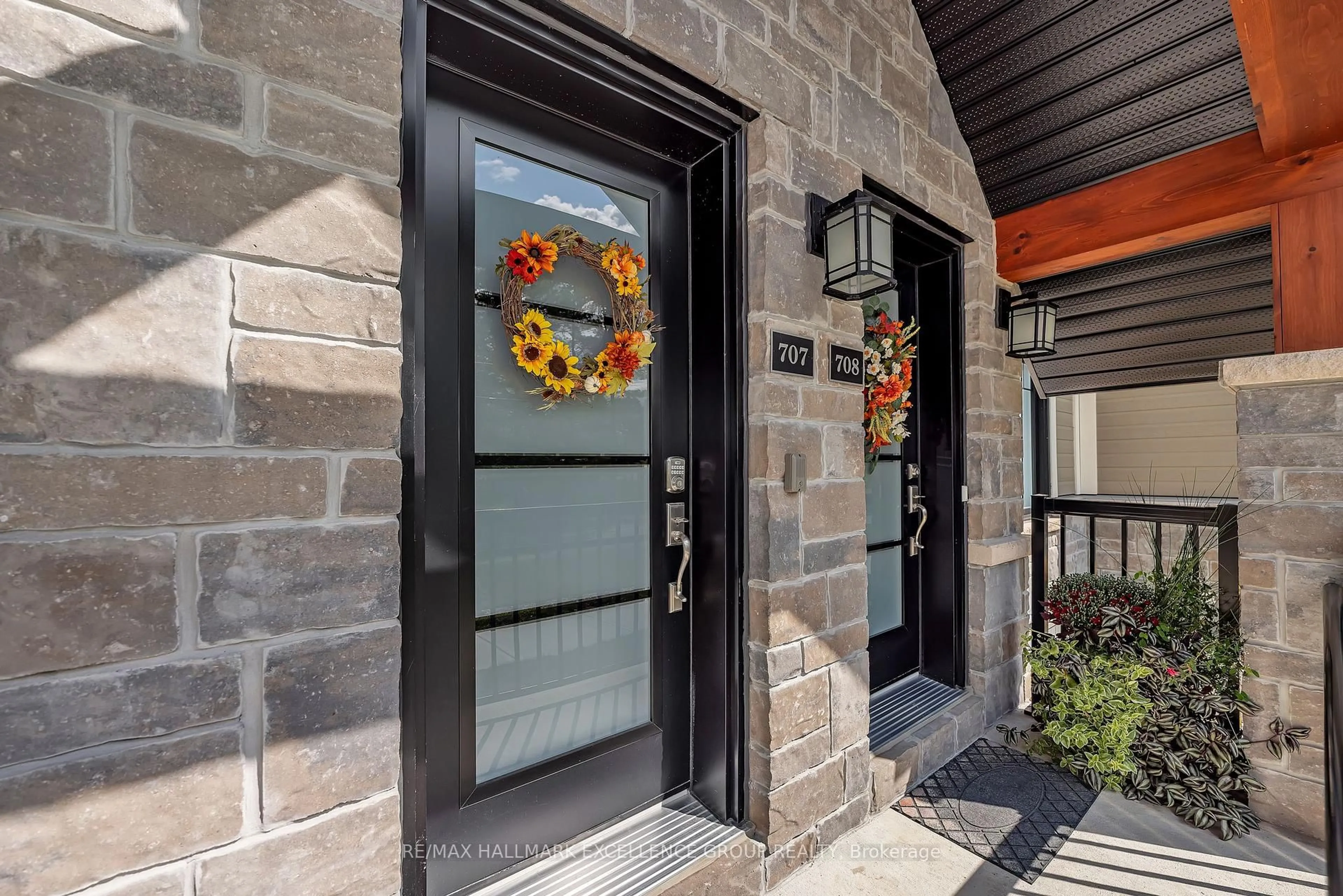 Indoor entryway for 360 Montee Outaouais Rd #707, Clarence-Rockland Ontario K4K 0N3
