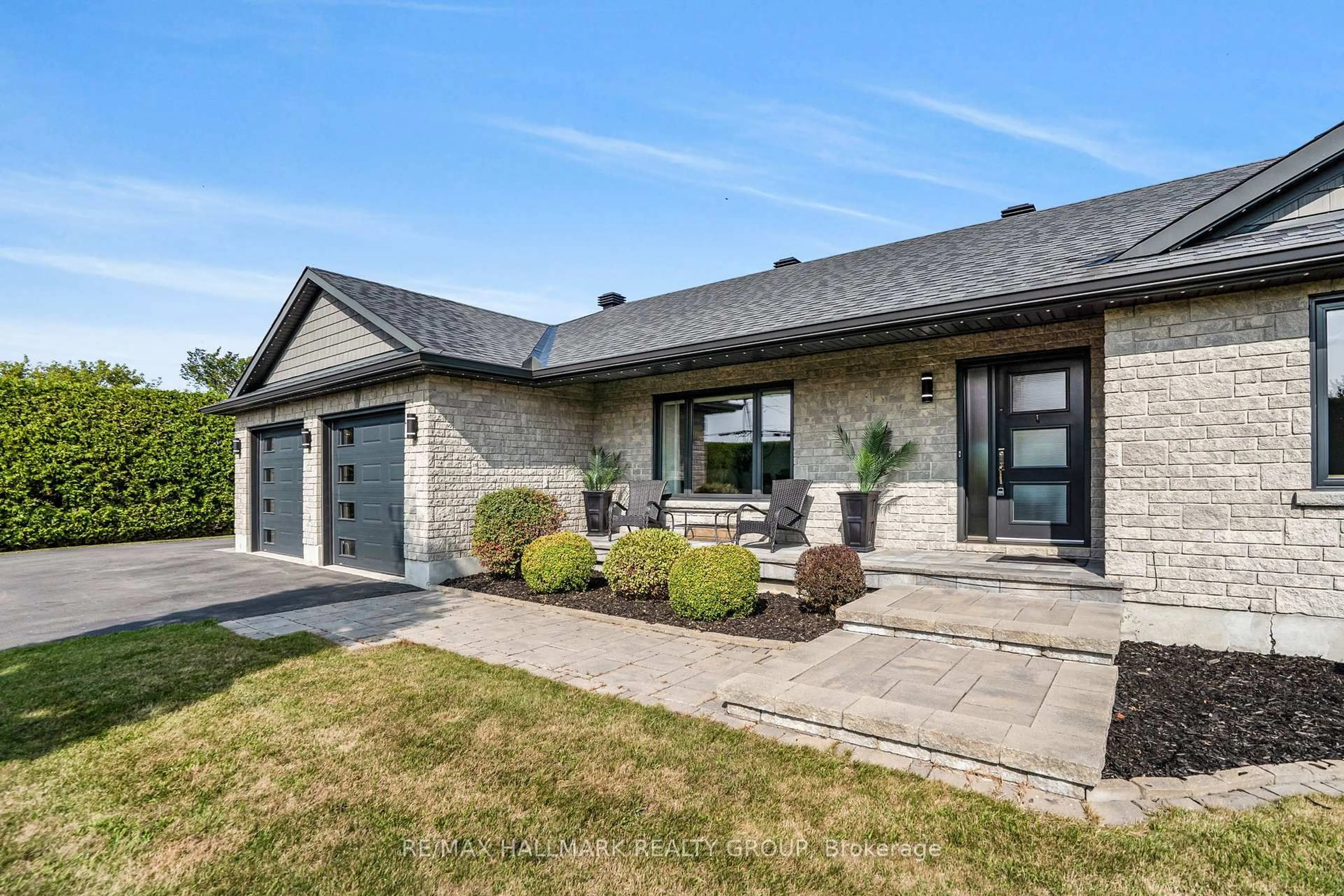 Home with brick exterior material, street for 2321 DU LAC Rd, Clarence-Rockland Ontario K0A 3N0