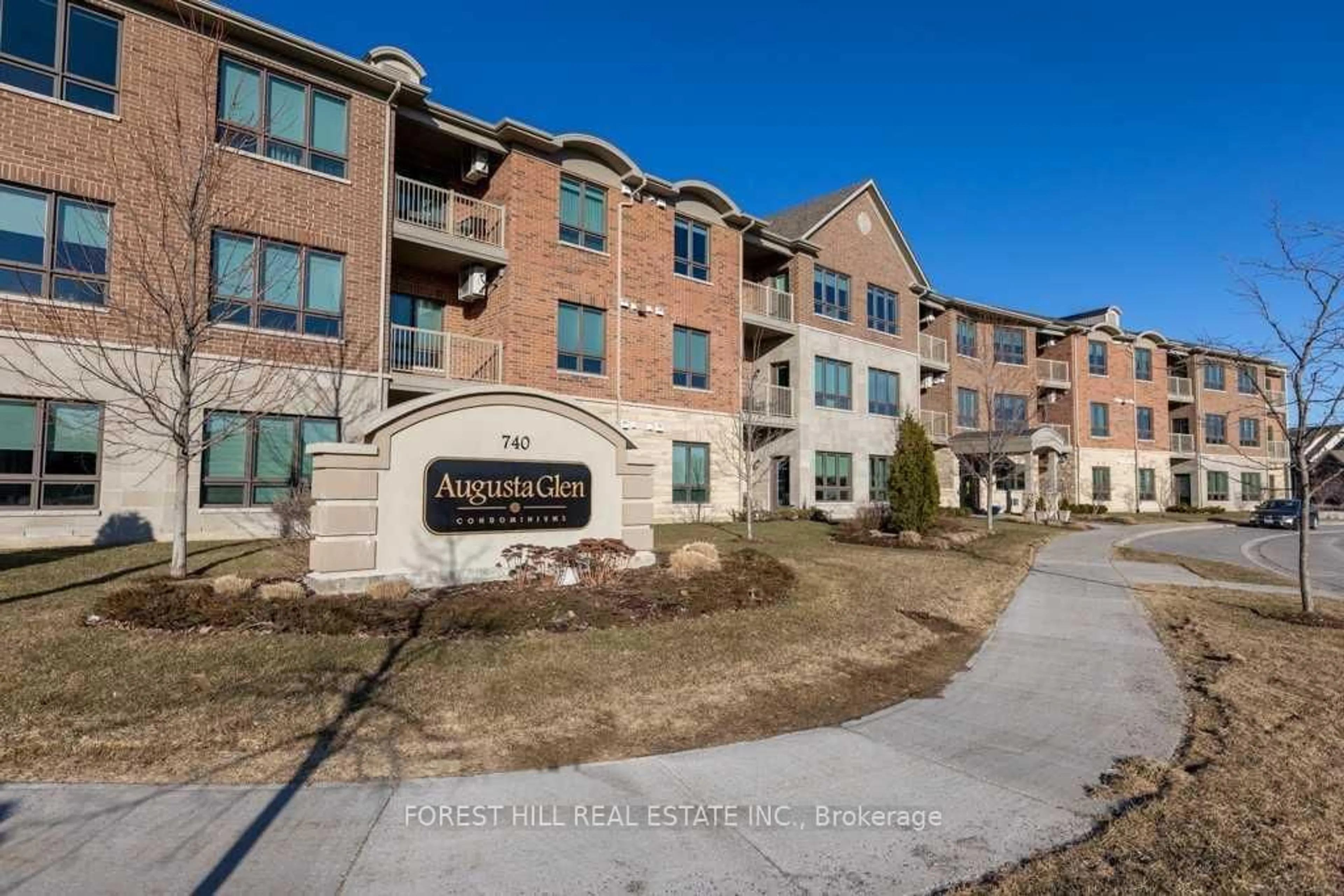 A pic from outside/outdoor area/front of a property/back of a property/a pic from drone, unknown for 740 Augusta Dr #105, Kingston Ontario K7P 0R5