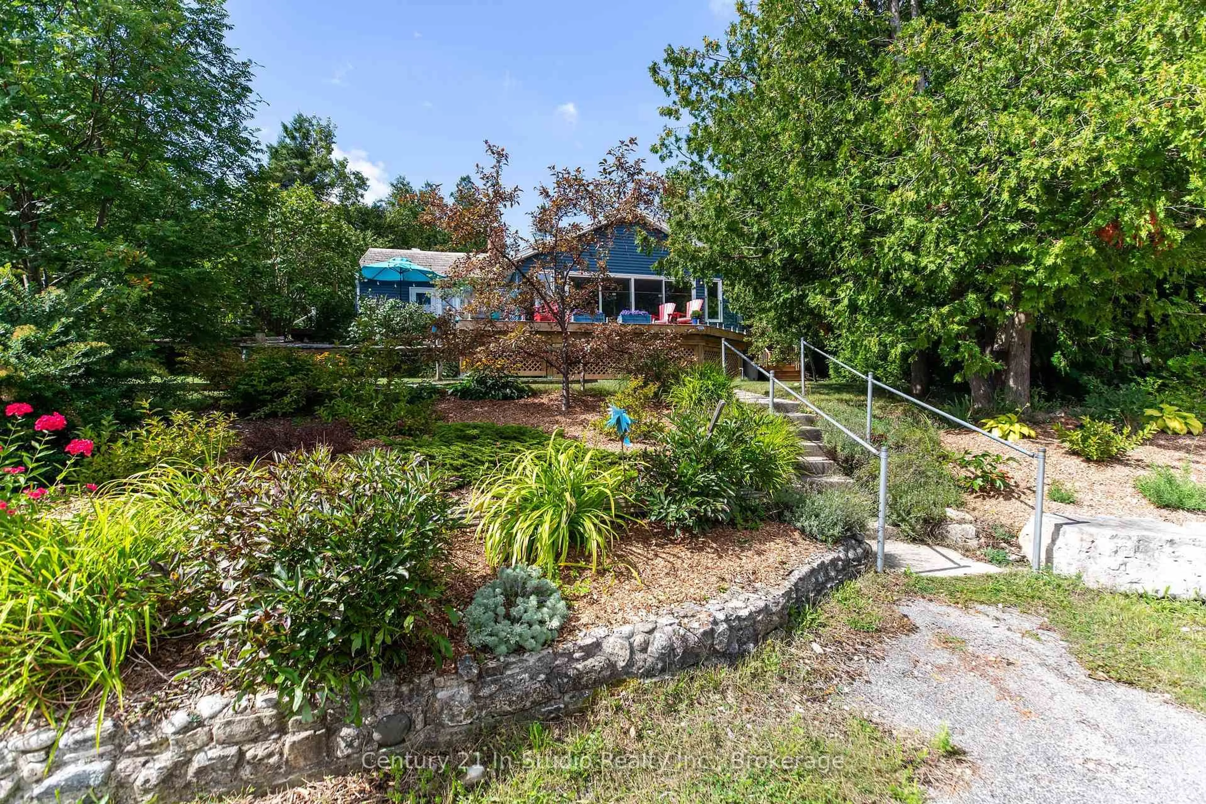 A pic from outside/outdoor area/front of a property/back of a property/a pic from drone, unknown for 129 & 130 Isthmus Bay Rd, Northern Bruce Peninsula Ontario N0H 1W0