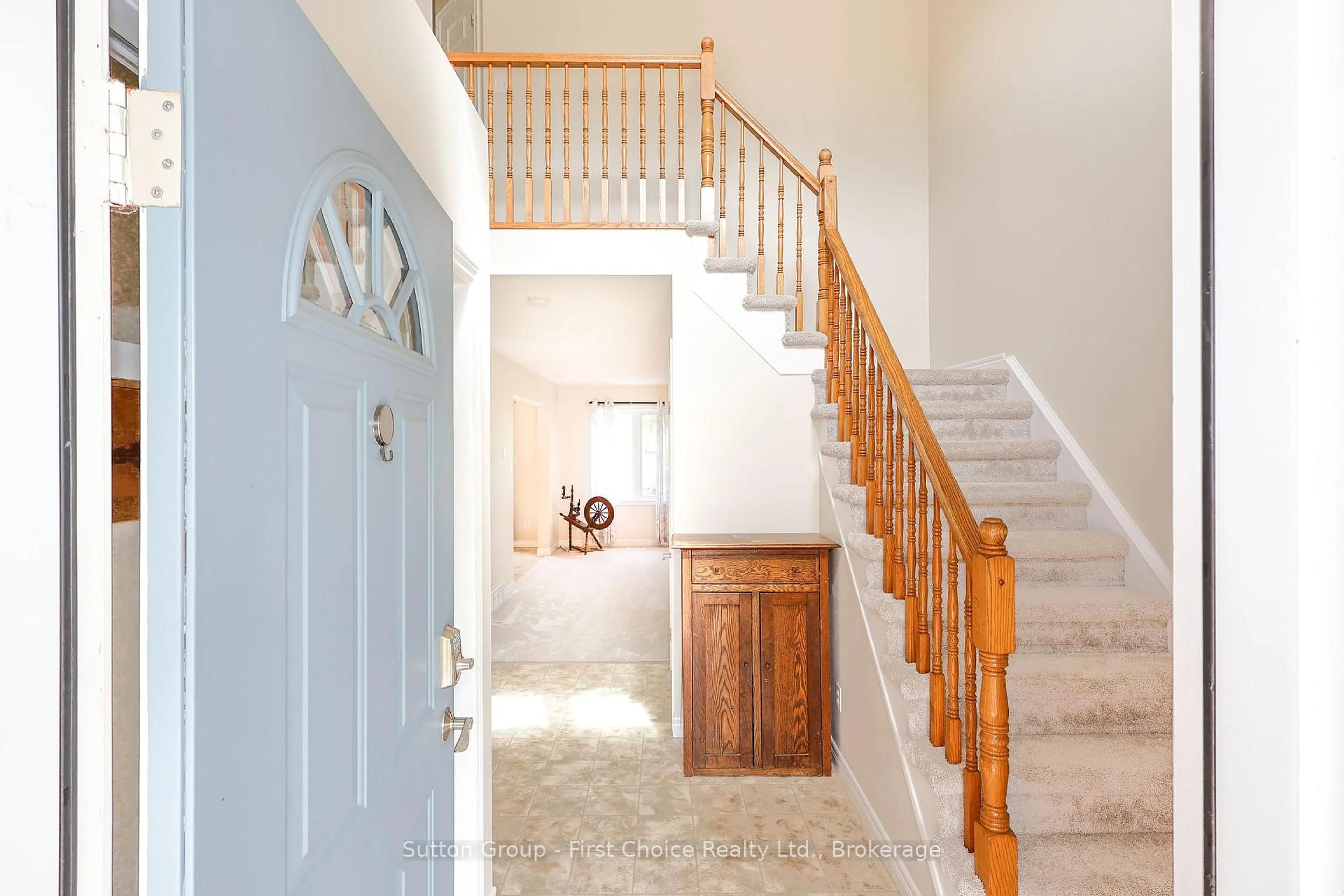 Unknown for 290 Norman St, Stratford Ontario N5A 7Y3