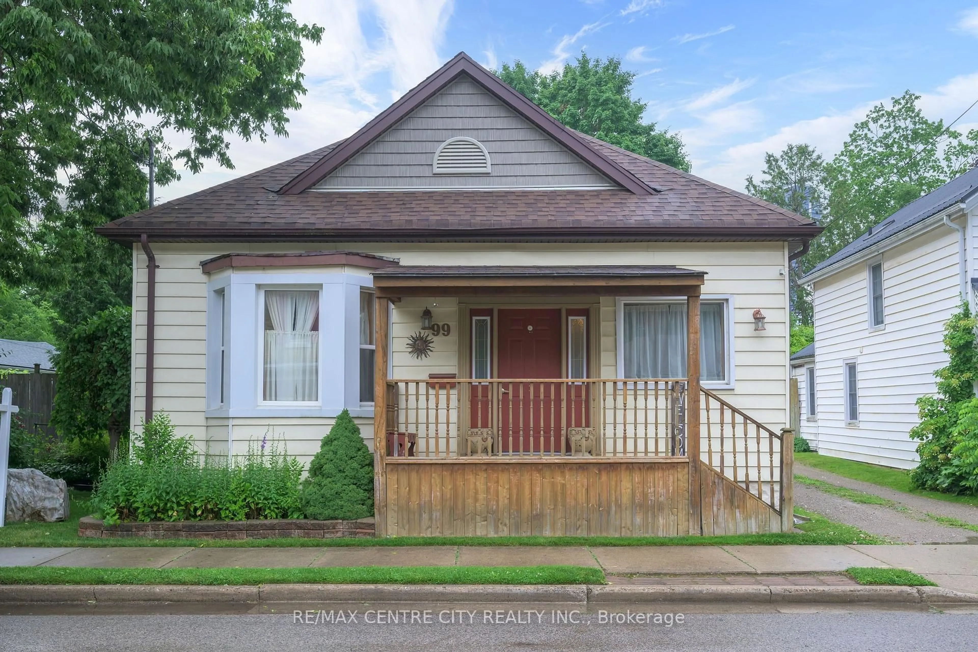 Unknown for 99 Wilson Ave, London North Ontario N6H 1X8
