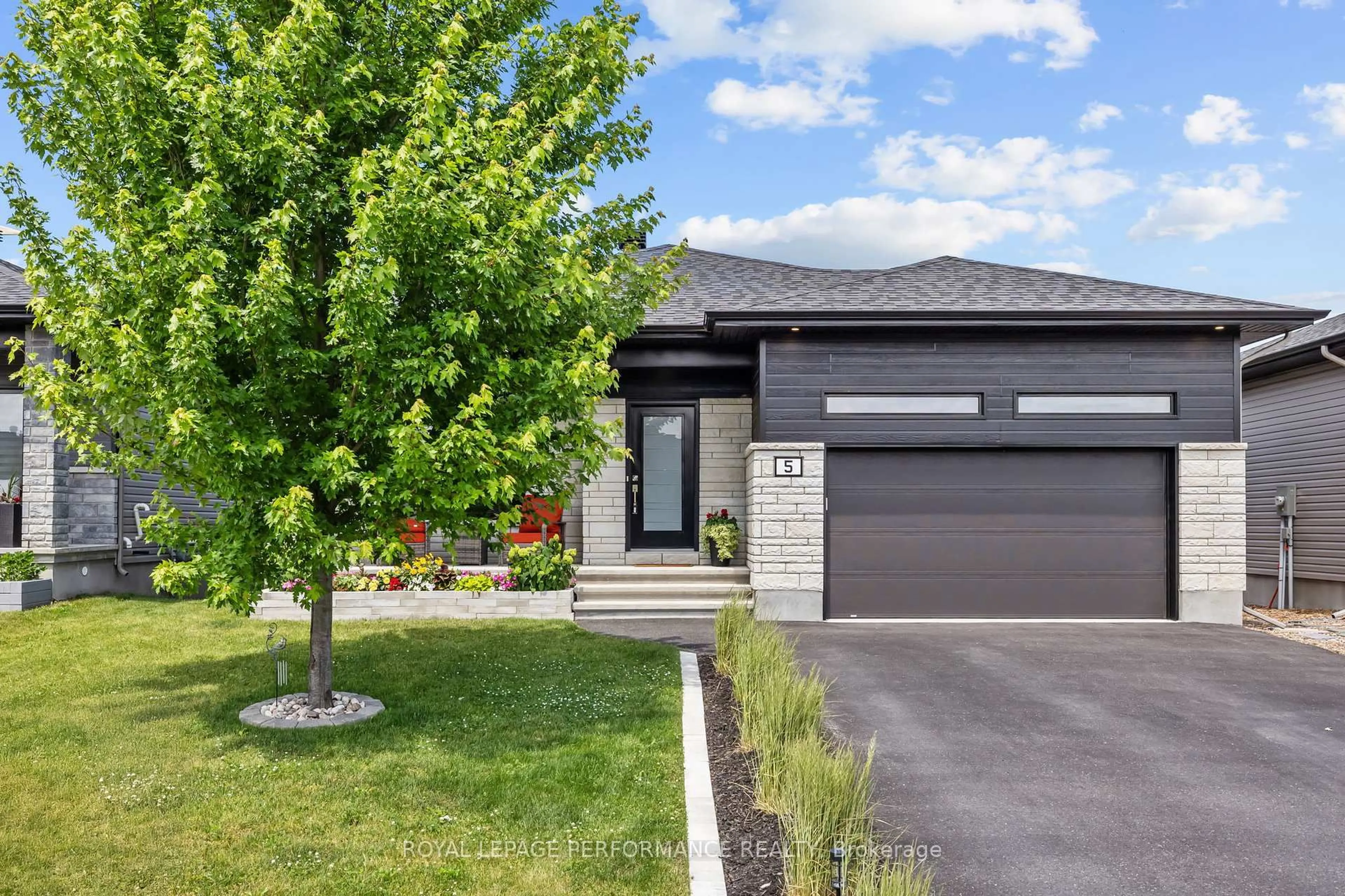 Home with vinyl exterior material, street for 5 Matheson St, North Stormont Ontario K0A 1R0