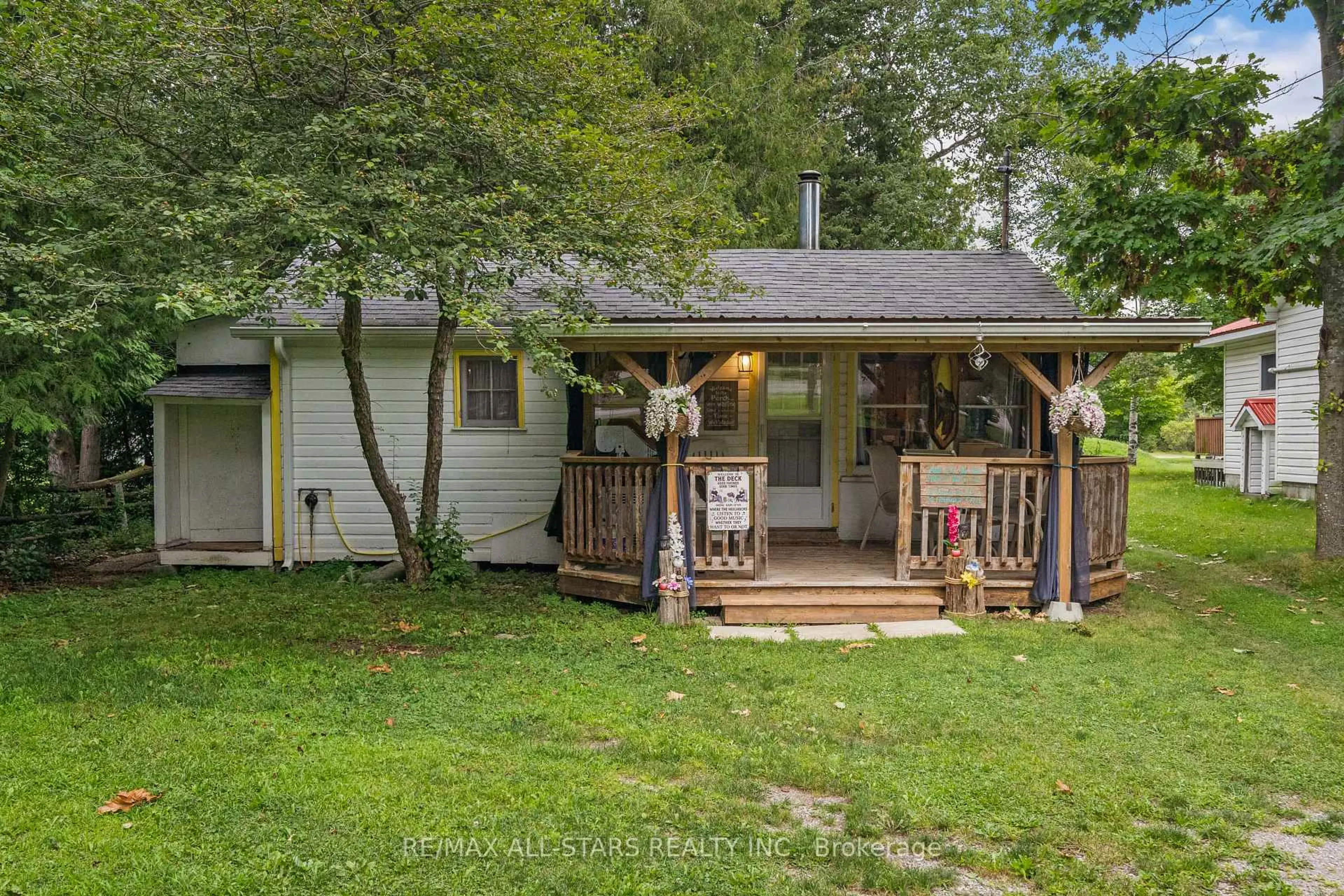 A pic from outside/outdoor area/front of a property/back of a property/a pic from drone, unknown for 93 Sturgeon Glen Rd, Kawartha Lakes Ontario K0M 1N0