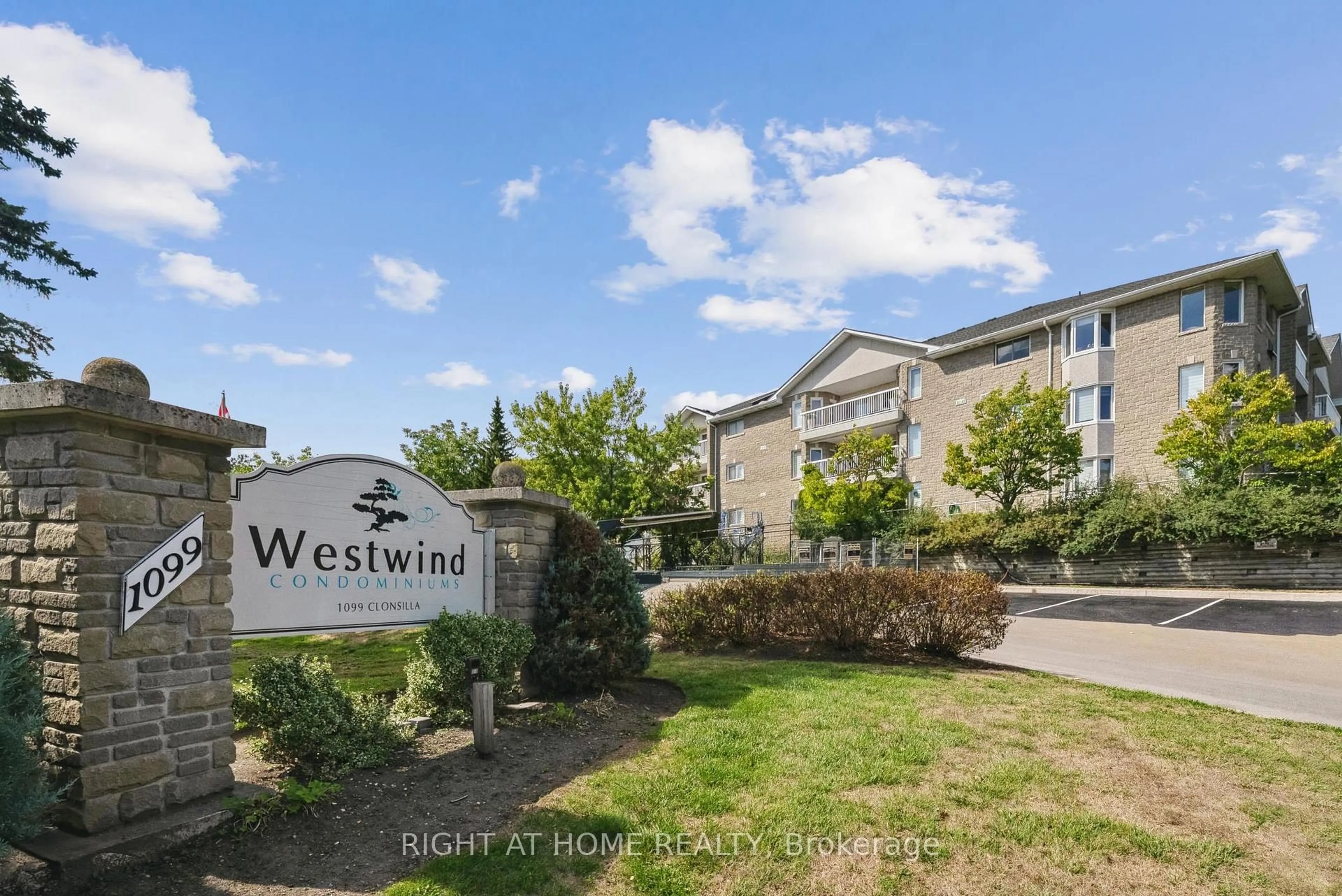 Unknown for 1099 Clonsilla Ave #122B, Peterborough Ontario K9J 8L8