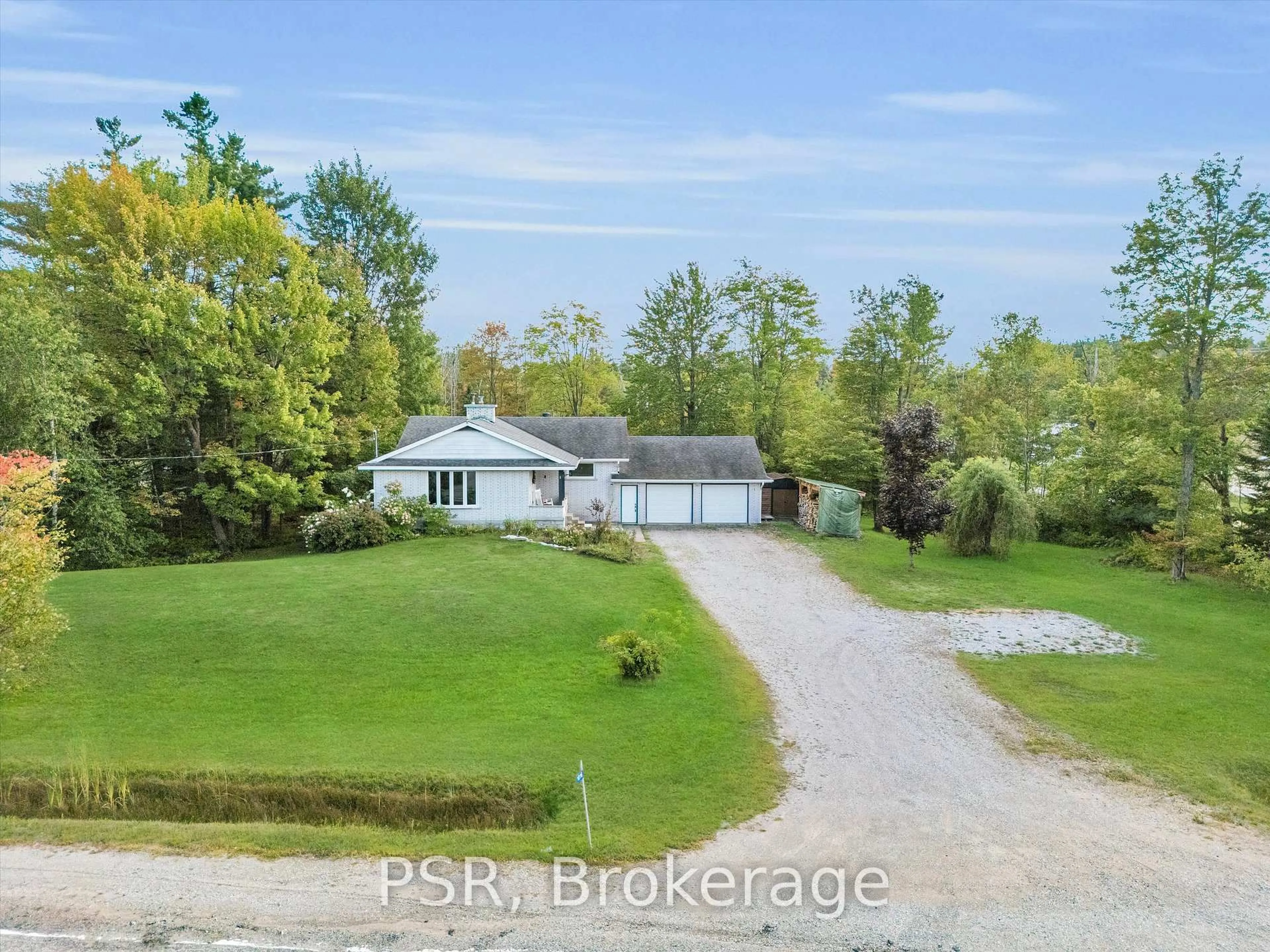 A pic from outside/outdoor area/front of a property/back of a property/a pic from drone, water/lake/river/ocean view for 1016 Kahshe Lake Rd, Gravenhurst Ontario P0E 1G0