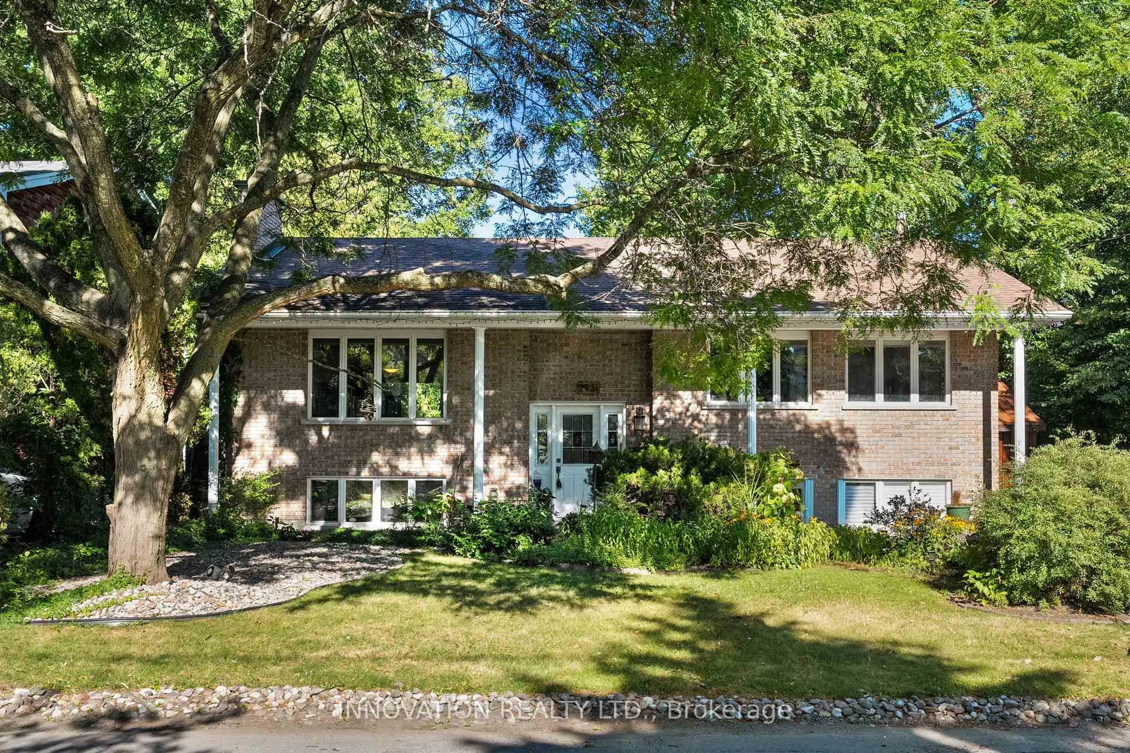 Home with brick exterior material, street for 2931 Ahearn Ave, Ottawa Ontario K2B 7A2