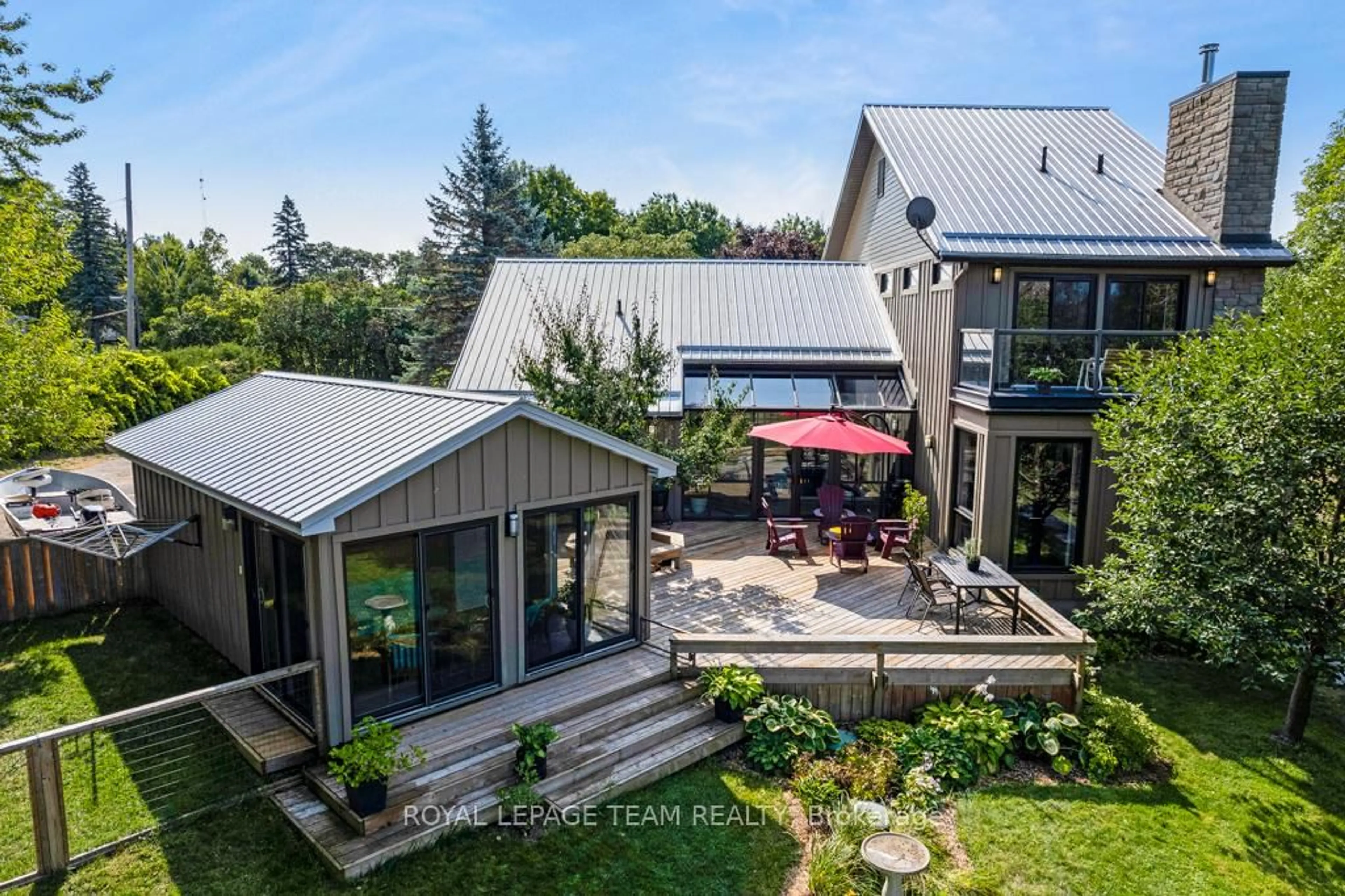 A pic from outside/outdoor area/front of a property/back of a property/a pic from drone, mountain view for 3 Mary St, North Grenville Ontario K0G 1B0