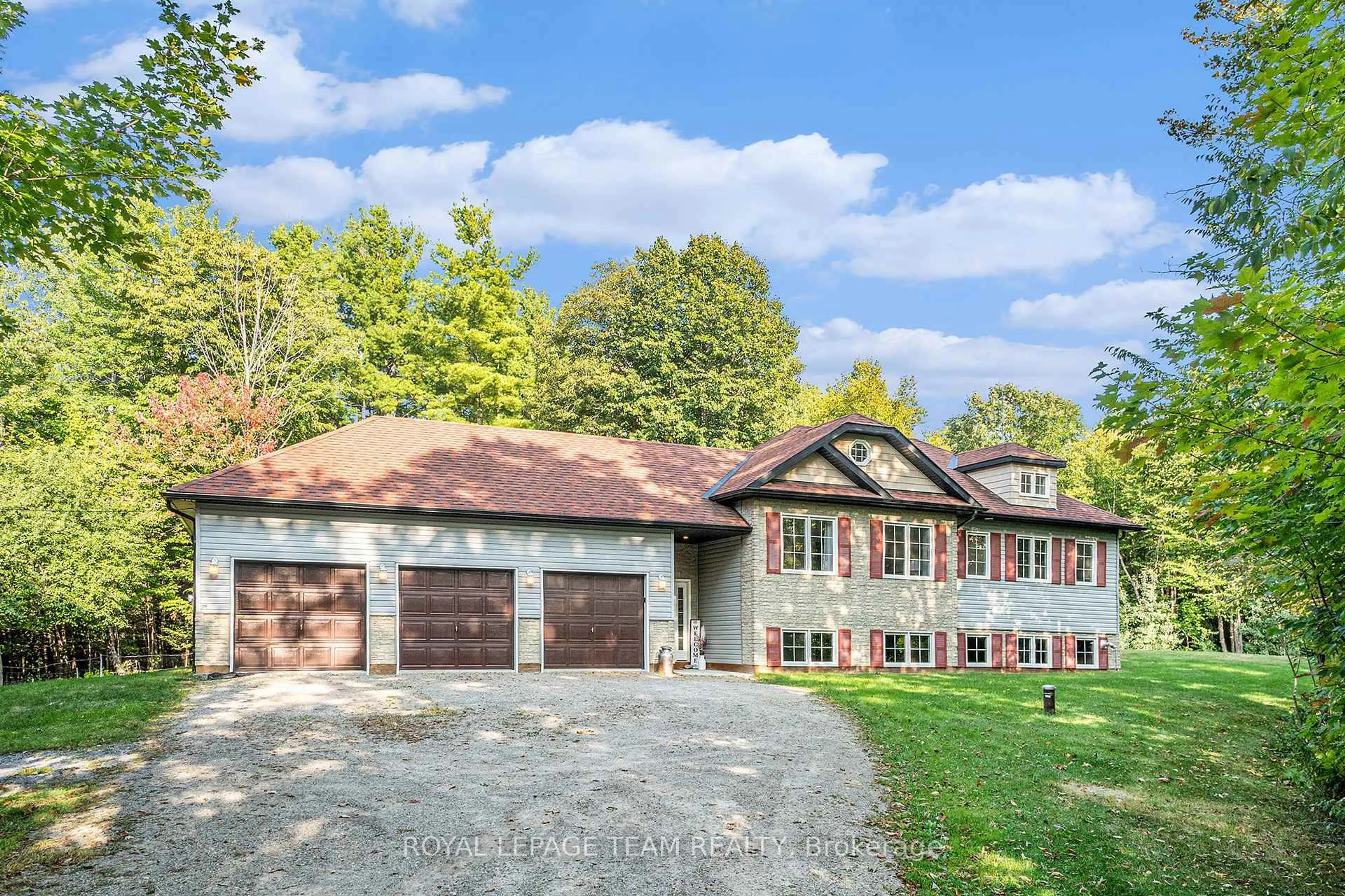 Unknown for 2025 Richmond Rd, Smiths Falls Ontario K7A 4S7