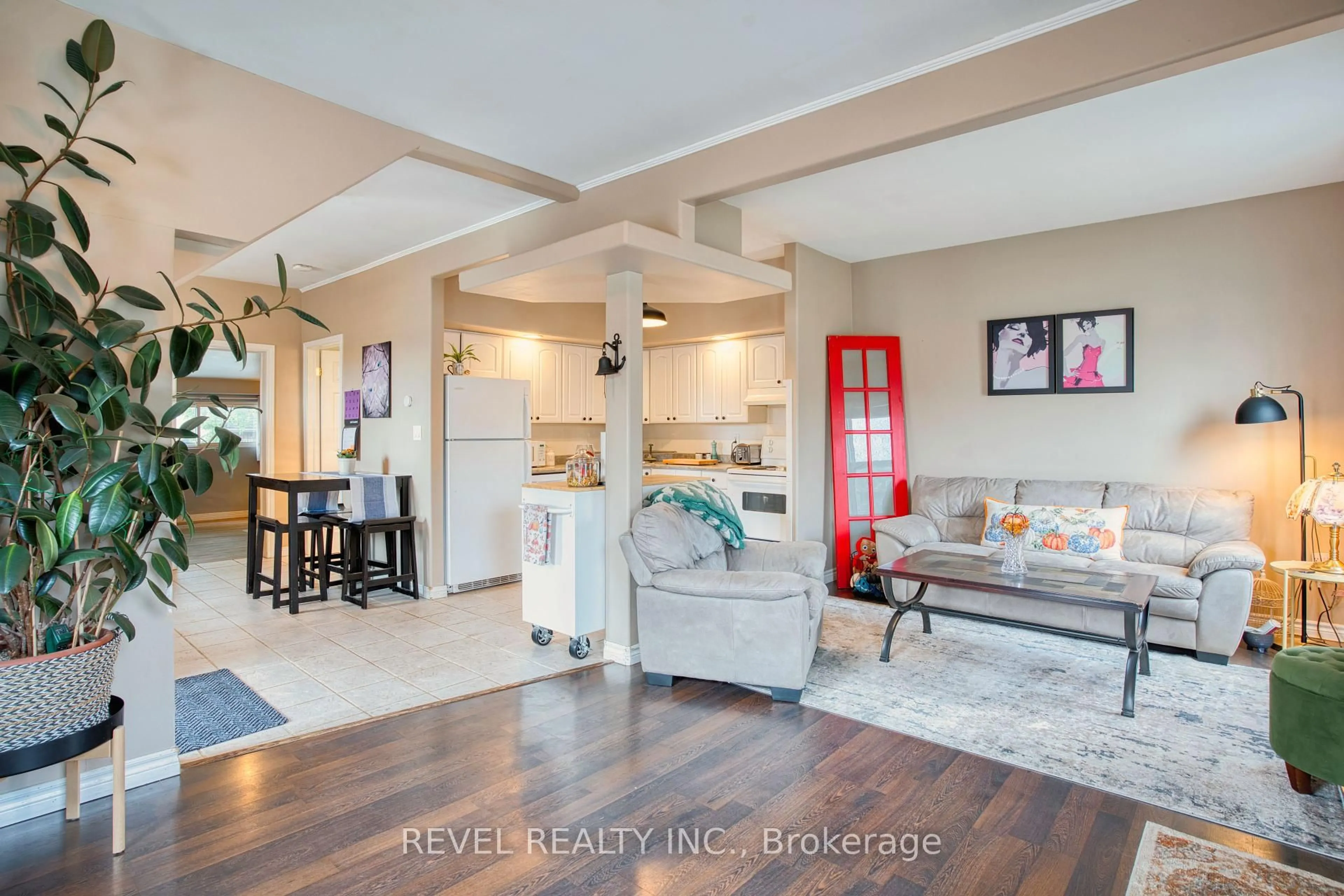 Open concept kitchen, unknown for 191 St Julien St, London East Ontario N5Z 2N1