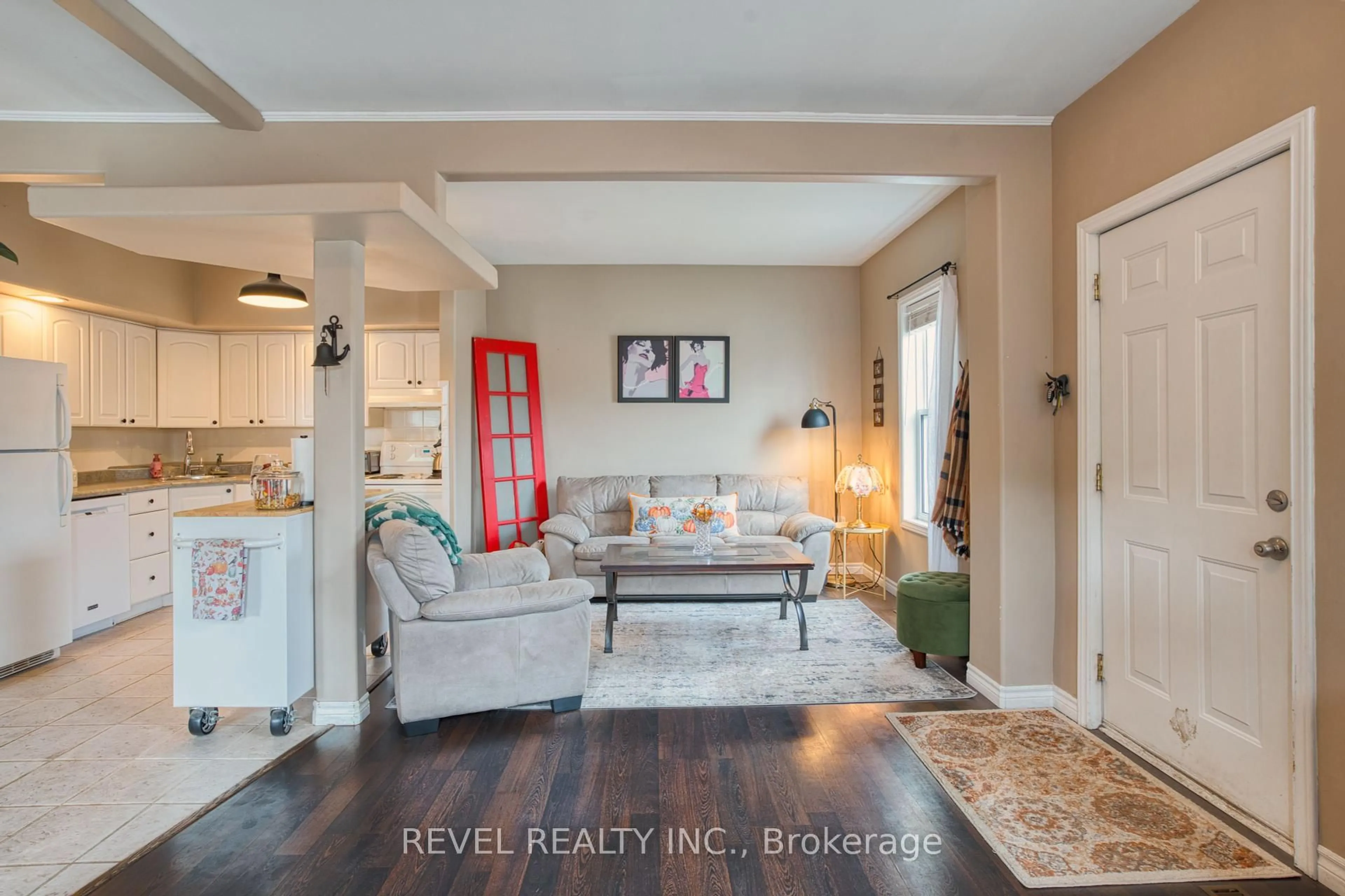 Living room with furniture, unknown for 191 St Julien St, London East Ontario N5Z 2N1