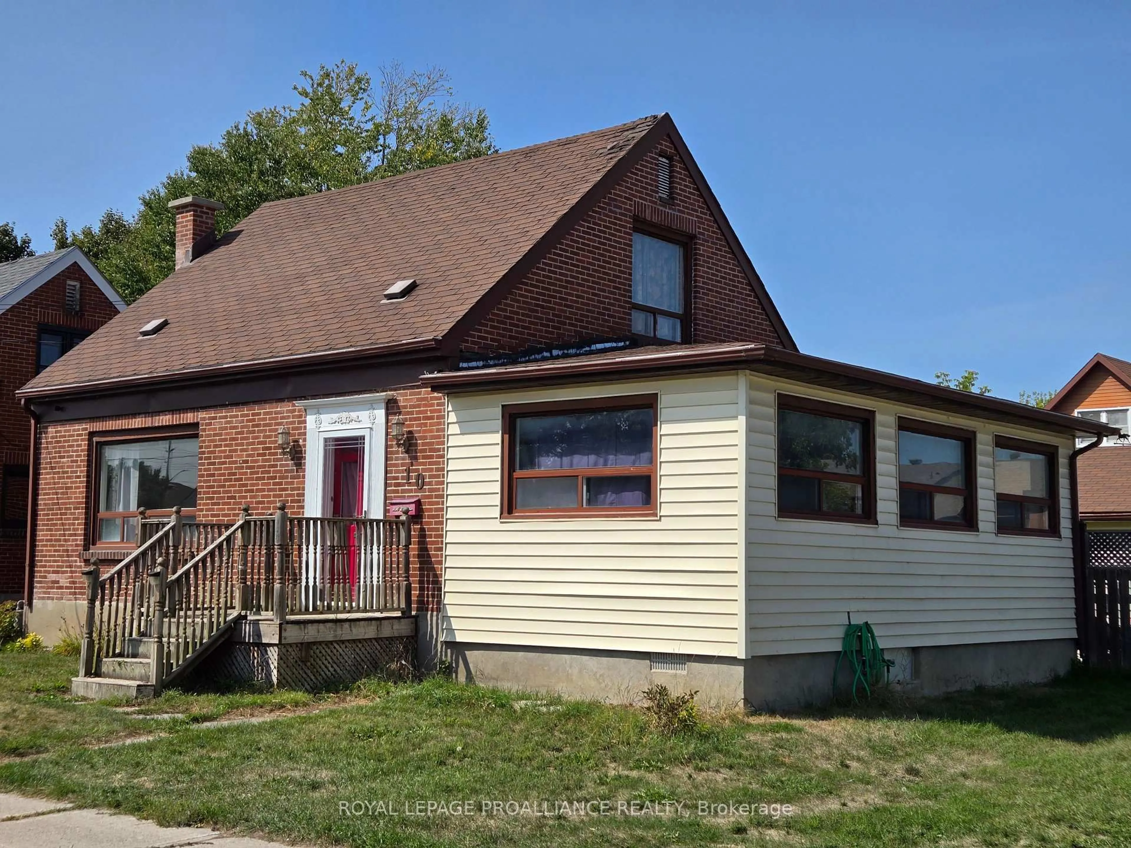 Unknown for 10 Wellington Cres, Belleville Ontario K8P 1E1