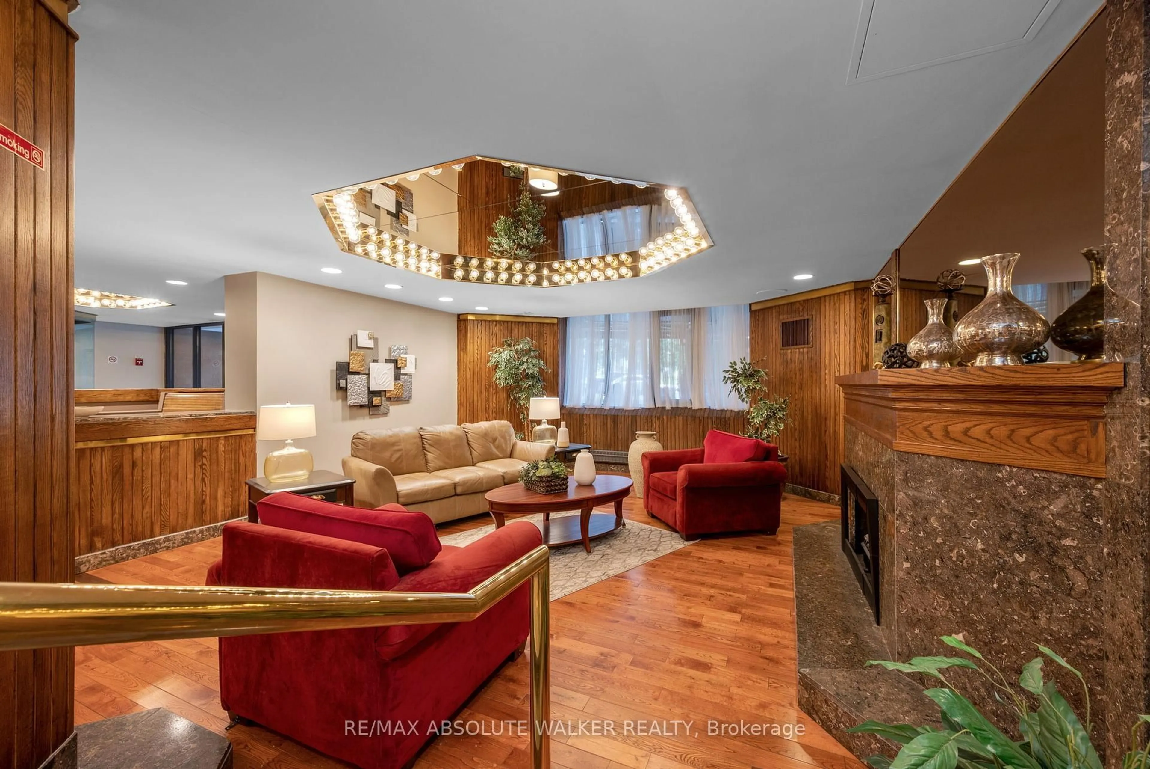 Lobby for 2871 Richmond Rd #414, Ottawa Ontario K2B 8M5
