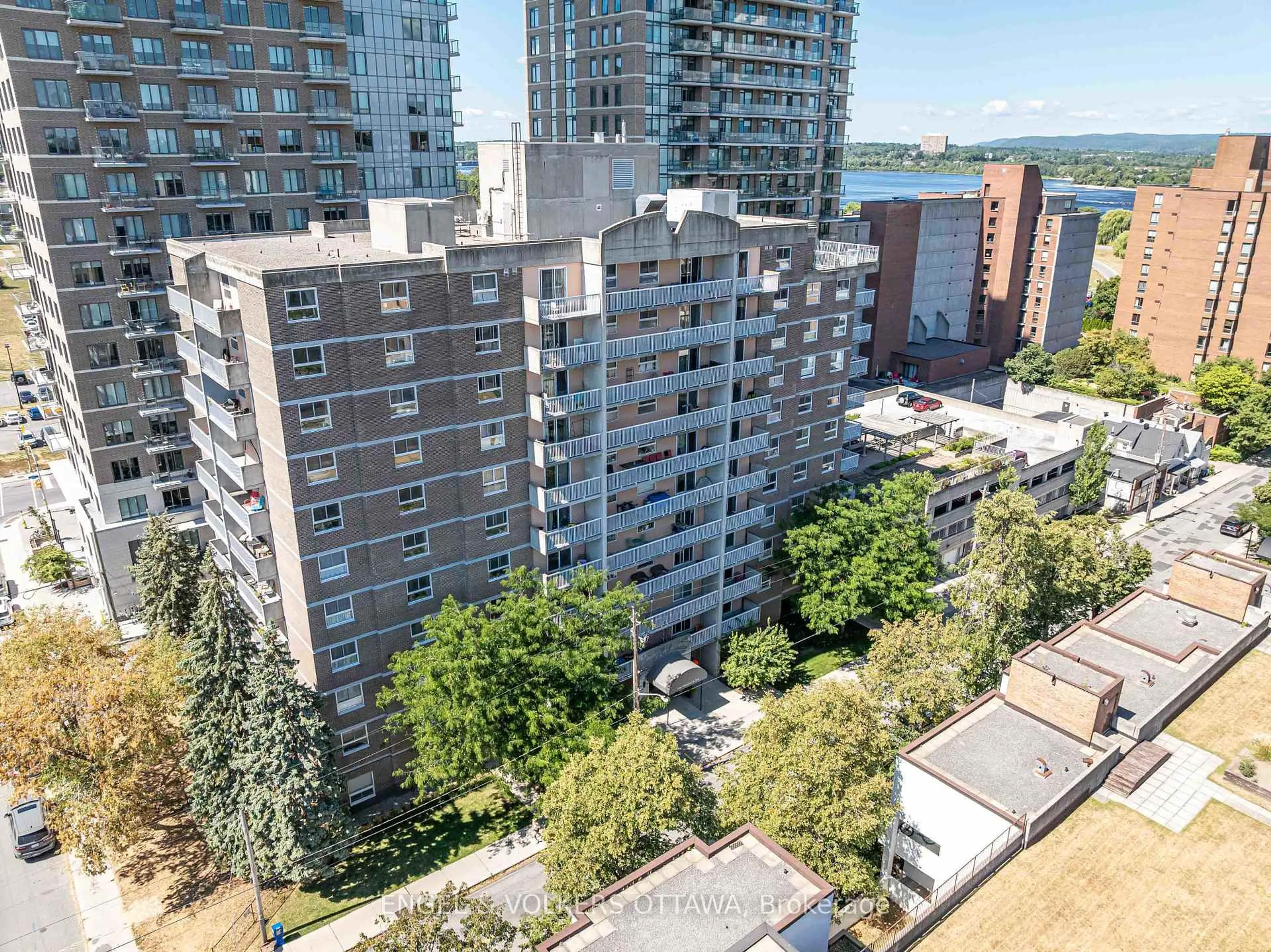 A pic from outside/outdoor area/front of a property/back of a property/a pic from drone, city buildings view from balcony for 110 Forward Ave #401, Ottawa Ontario K1Y 4S9