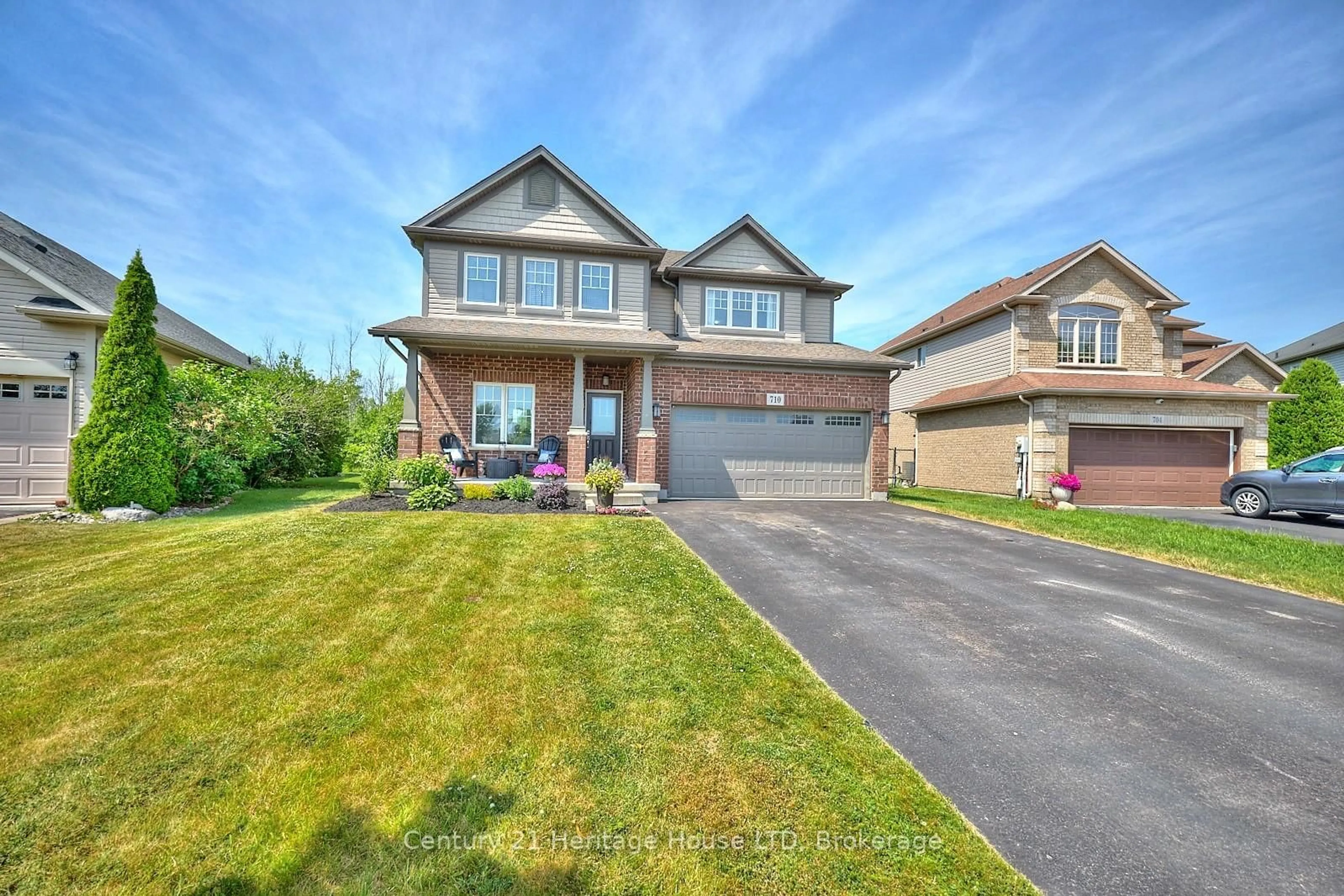 Home with brick exterior material, street for 710 Brian St, Fort Erie Ontario L2A 6W2