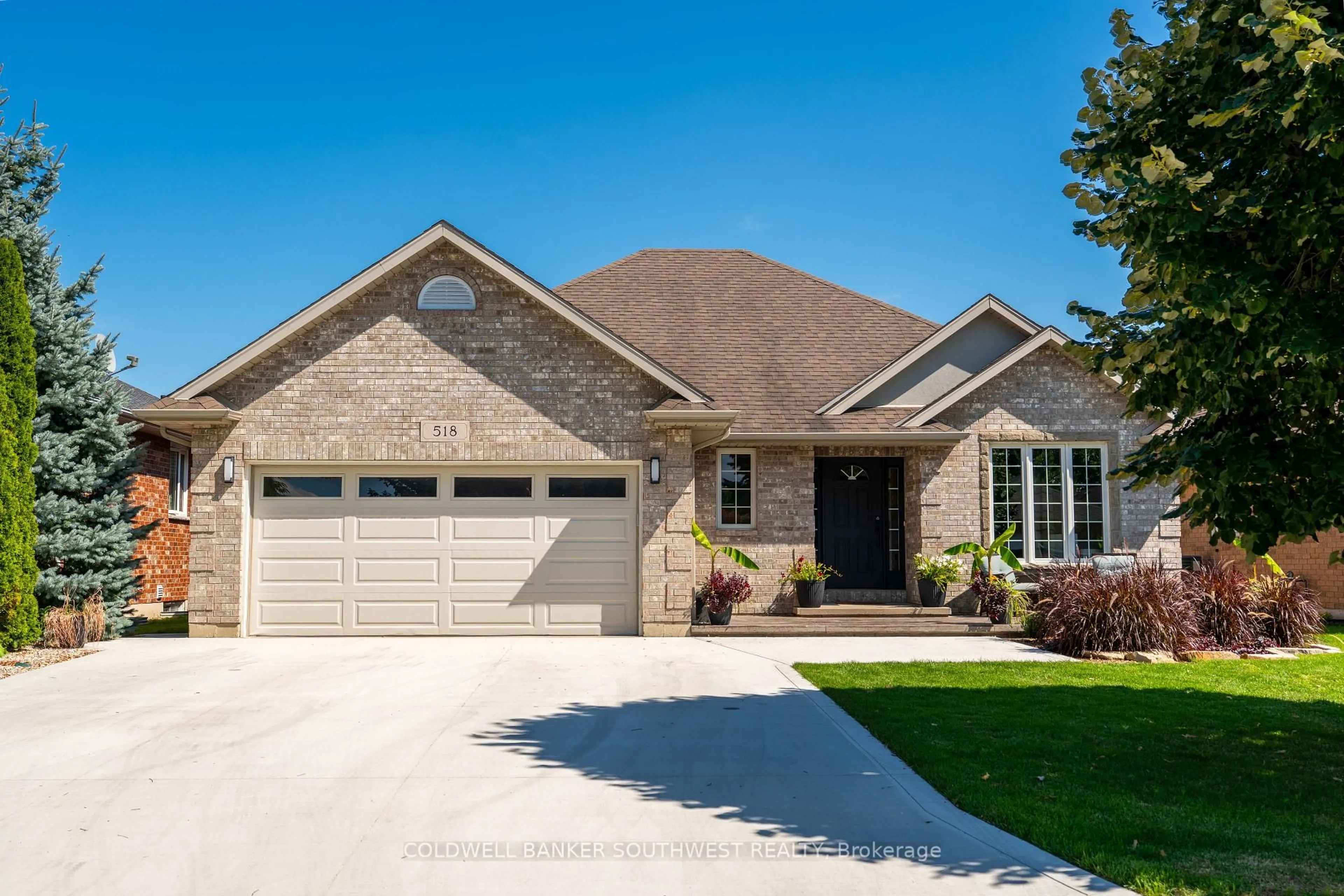 Home with brick exterior material, street for 518 WHEATLEY Dr, Sarnia Ontario N7S 0A5
