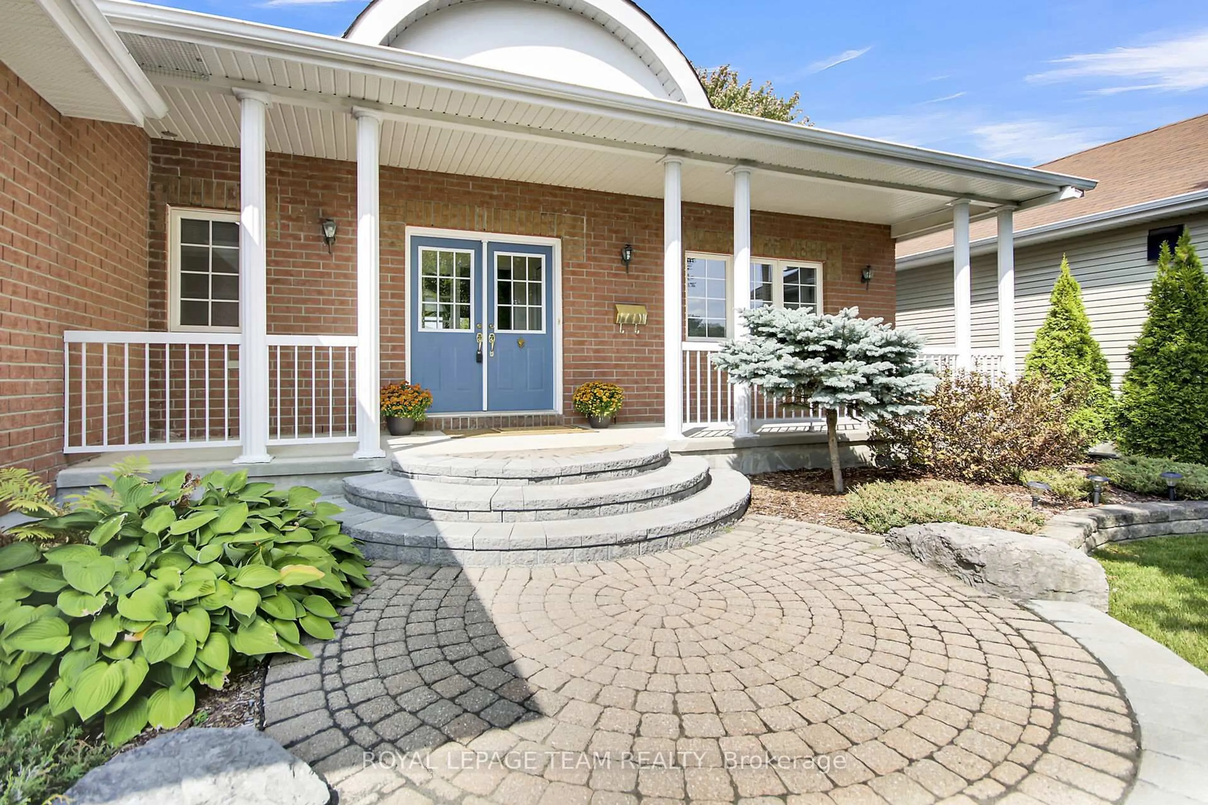 Home with brick exterior material, street for 41 Jacqueline Cres, Ottawa Ontario K2S 1M2