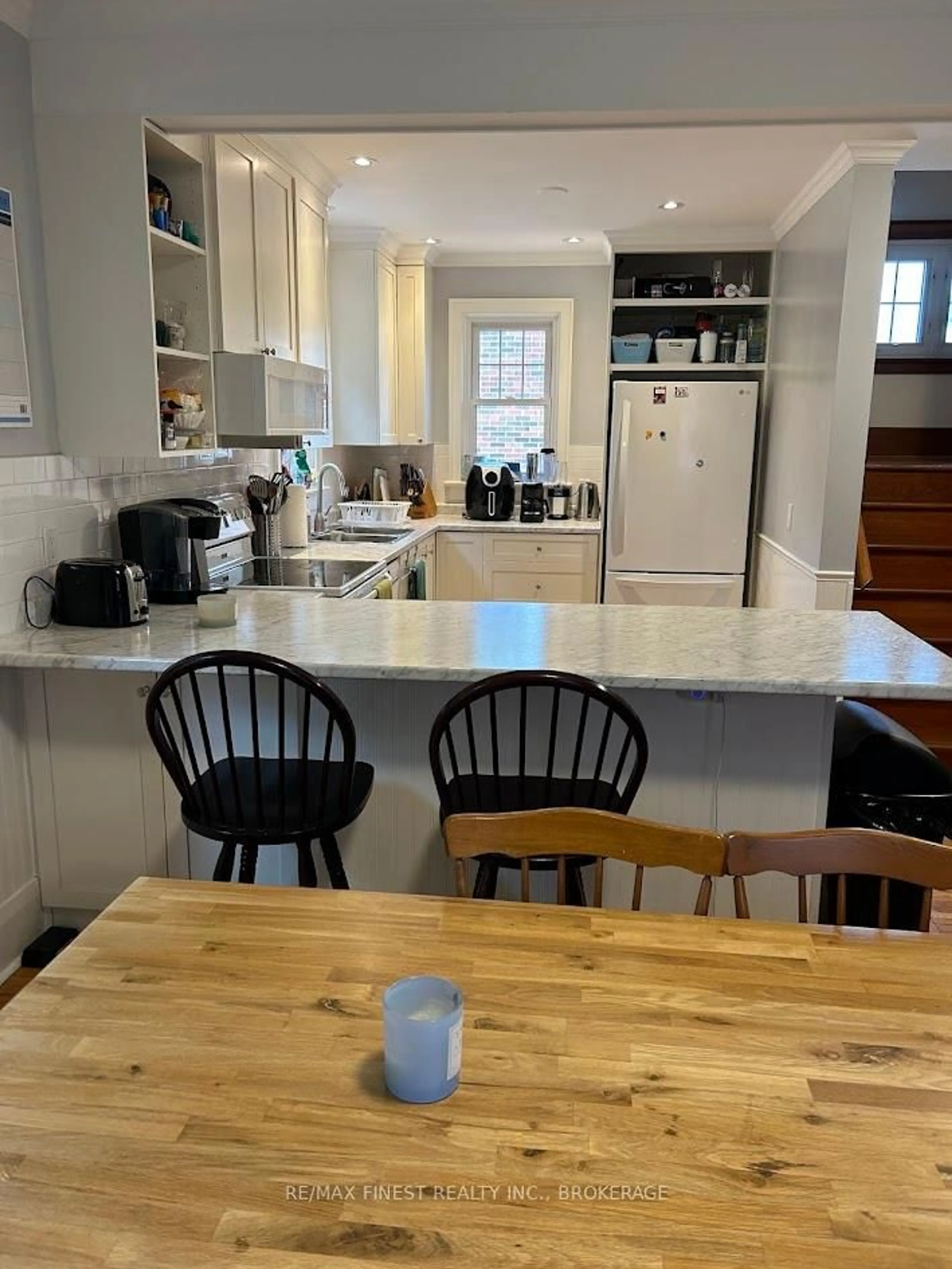 Open concept kitchen, unknown for 208 Collingwood St, Kingston Ontario K7L 3X8