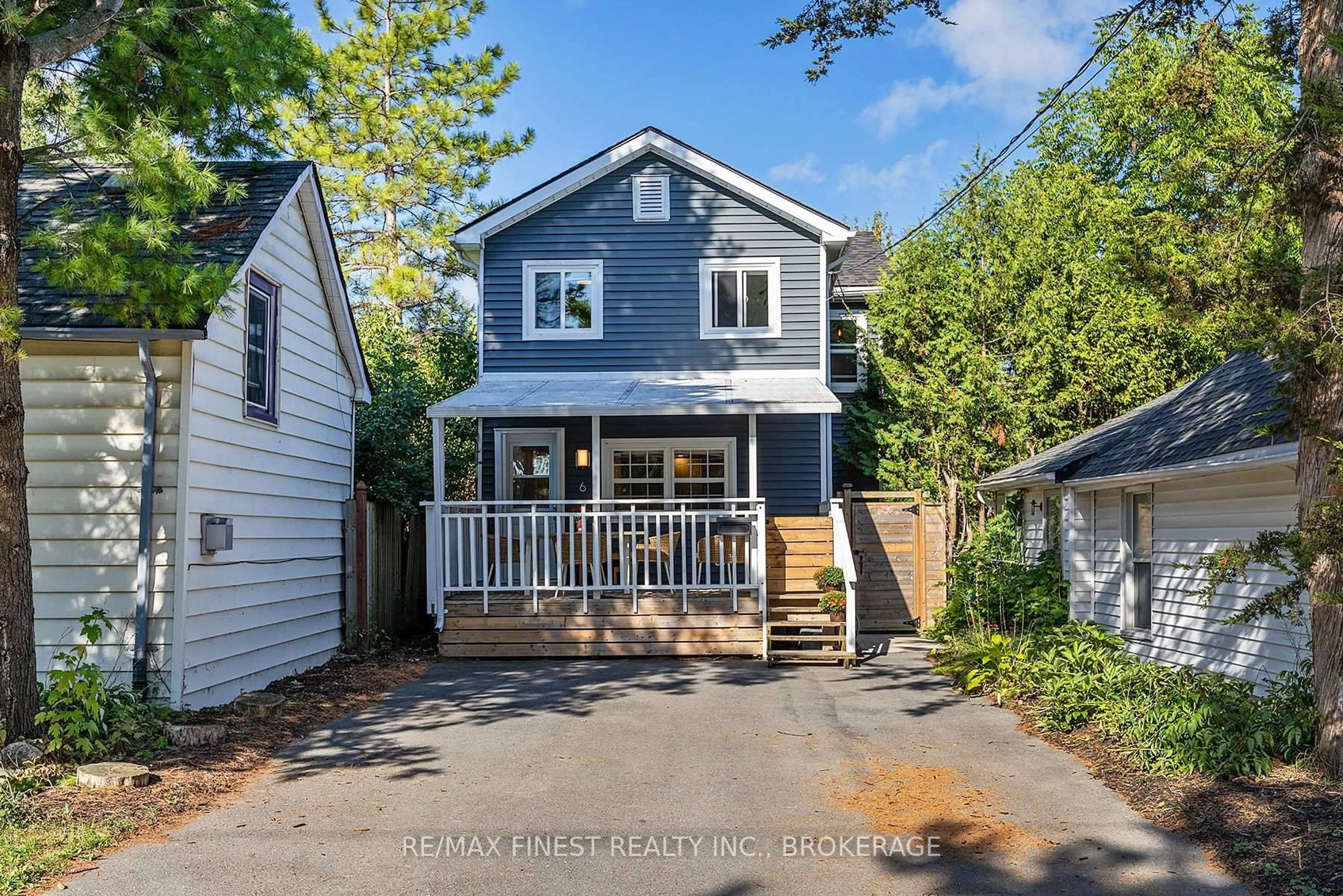 Home with vinyl exterior material, street for 6 Redan St, Kingston Ontario K7K 3N2