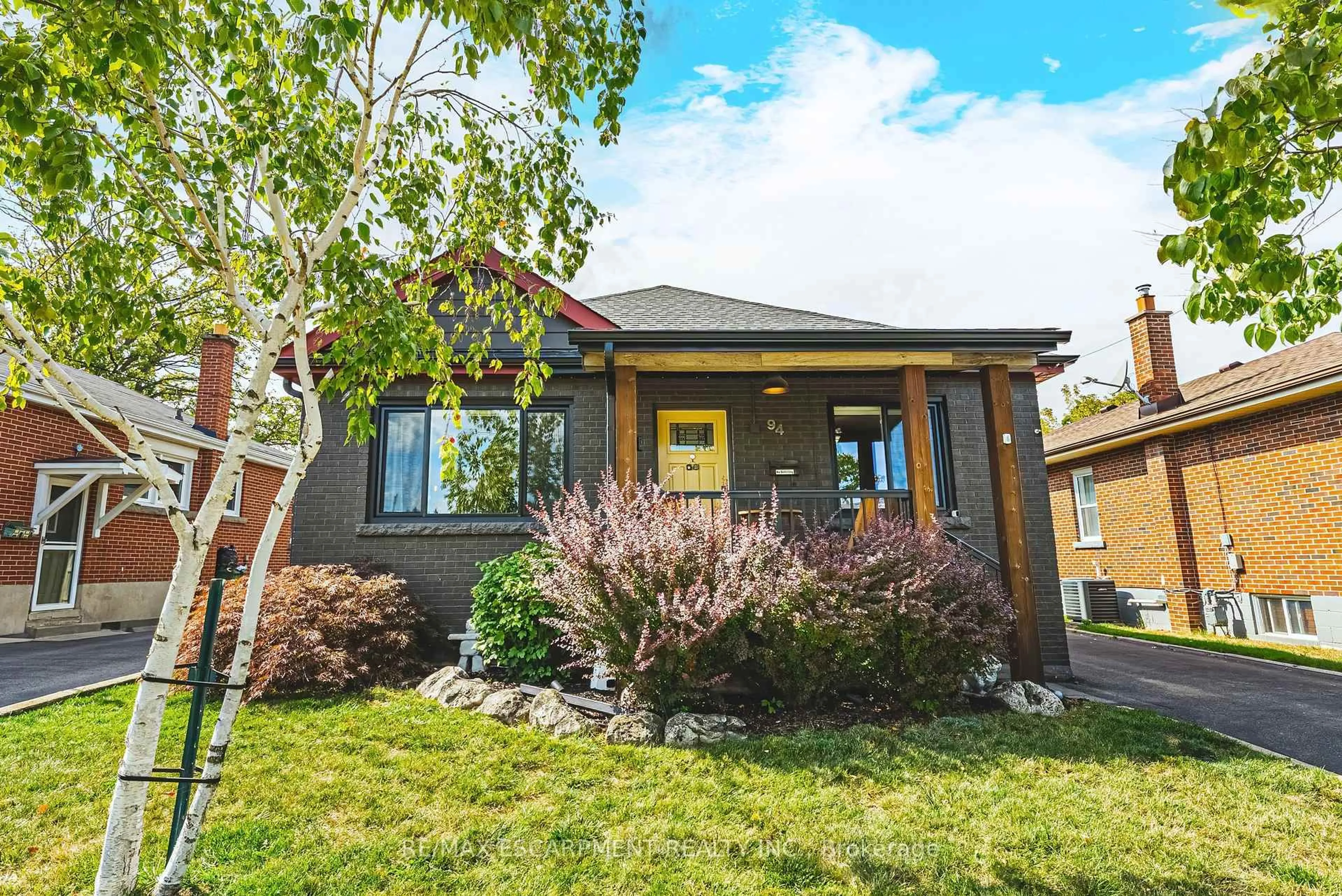 Home with brick exterior material, street for 94 Malta Dr, Hamilton Ontario L8K 4S8