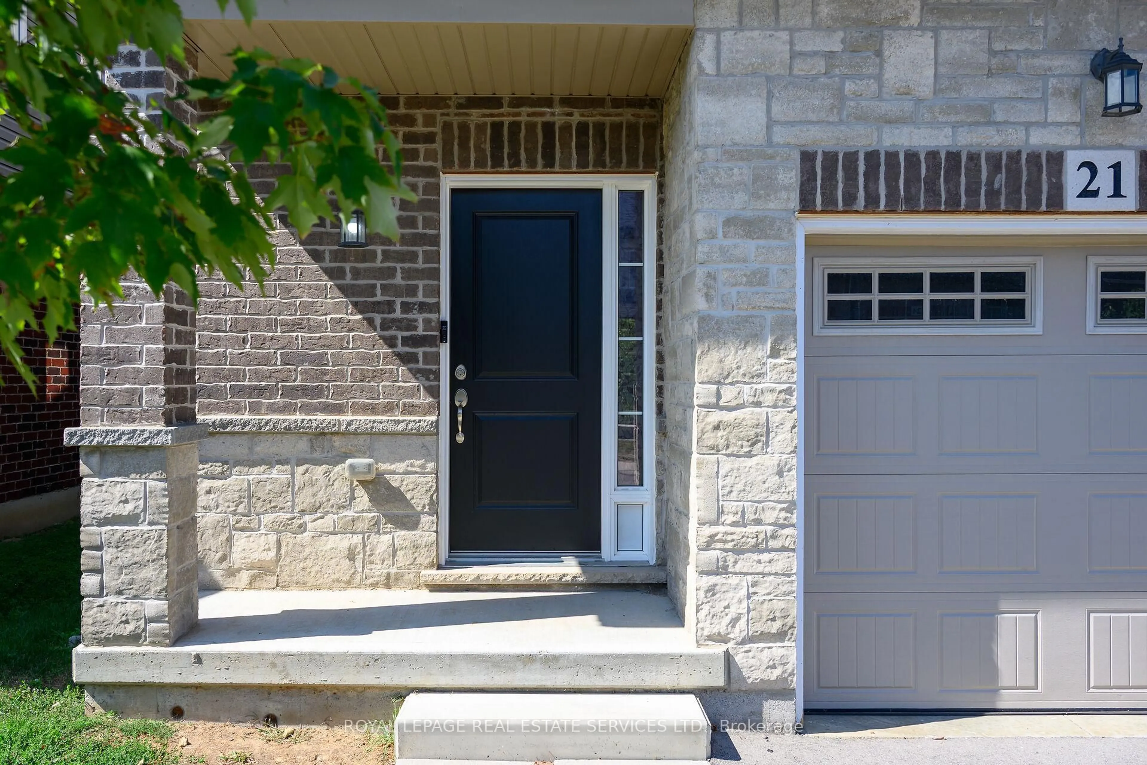 Home with brick exterior material, street for 21 Garlent Ave, Hamilton Ontario L9K 0J9