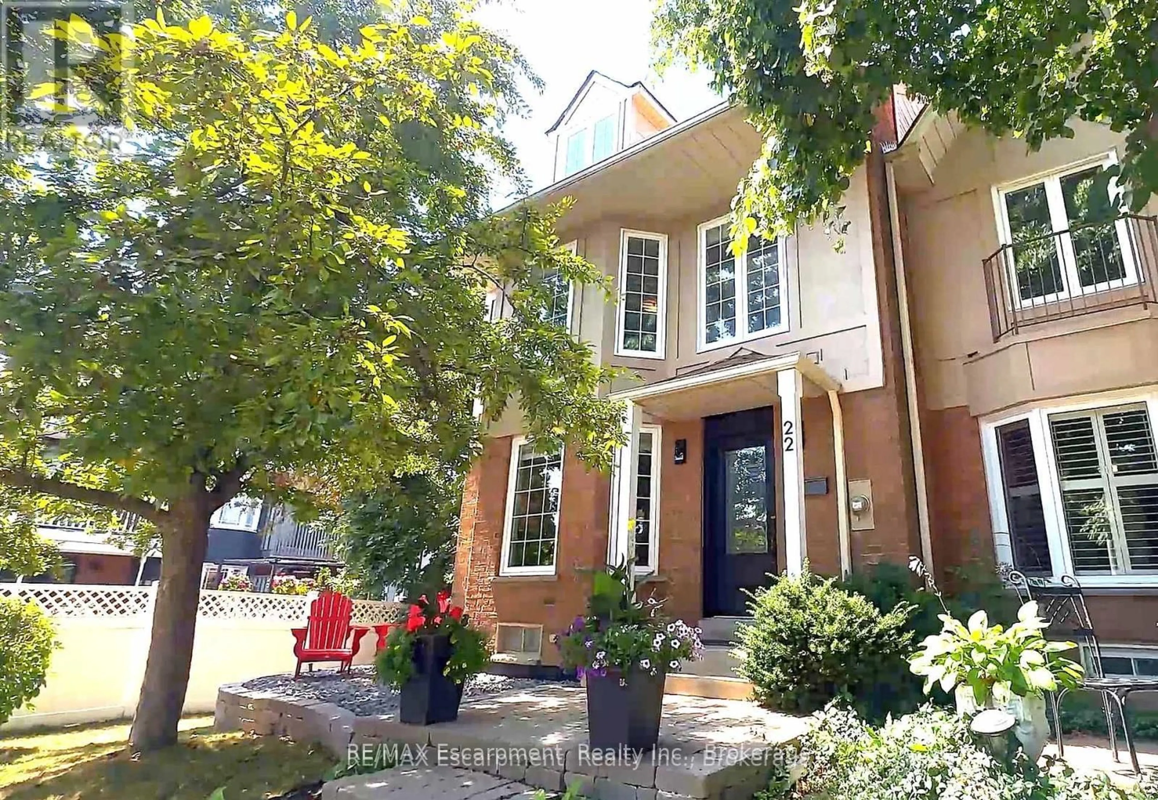 Unknown for 22 Waterford Cres, Hamilton Ontario L8E 4Z9