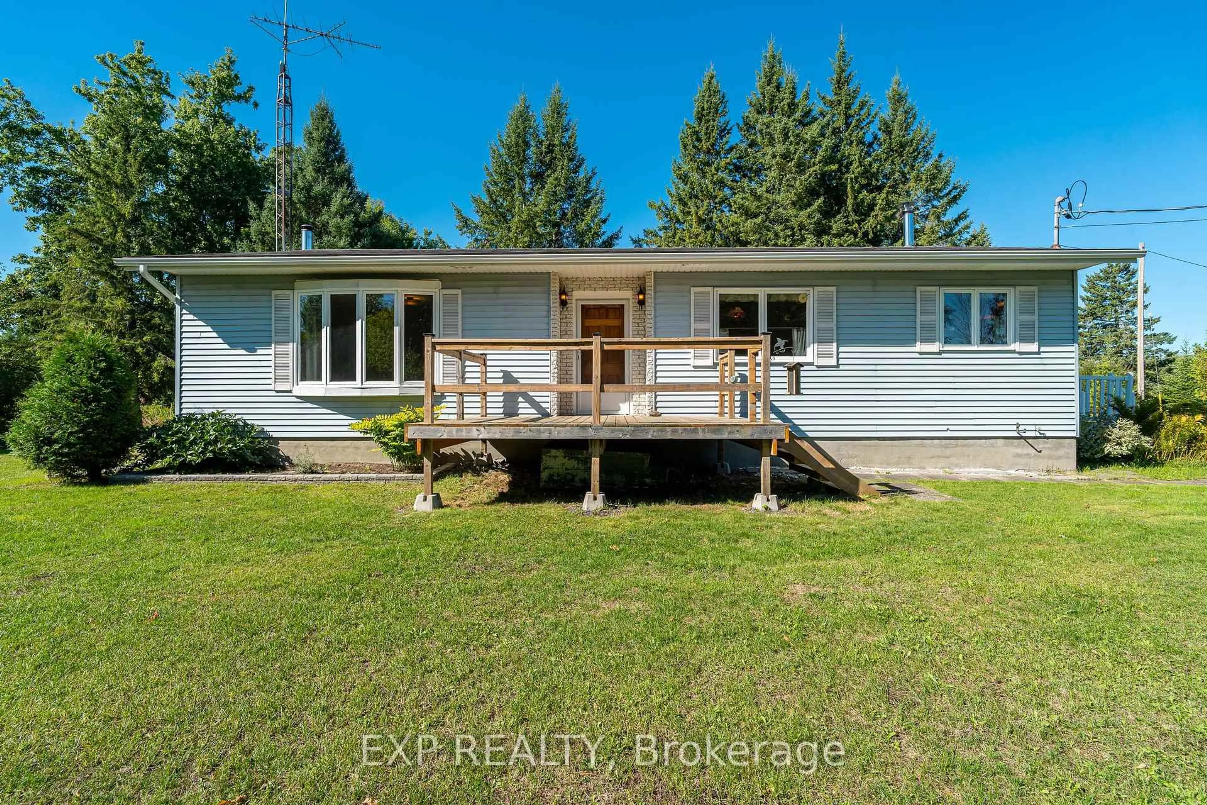 A pic from outside/outdoor area/front of a property/back of a property/a pic from drone, unknown for 1454 Jennings Rd, North Dundas Ontario K0C 2K0