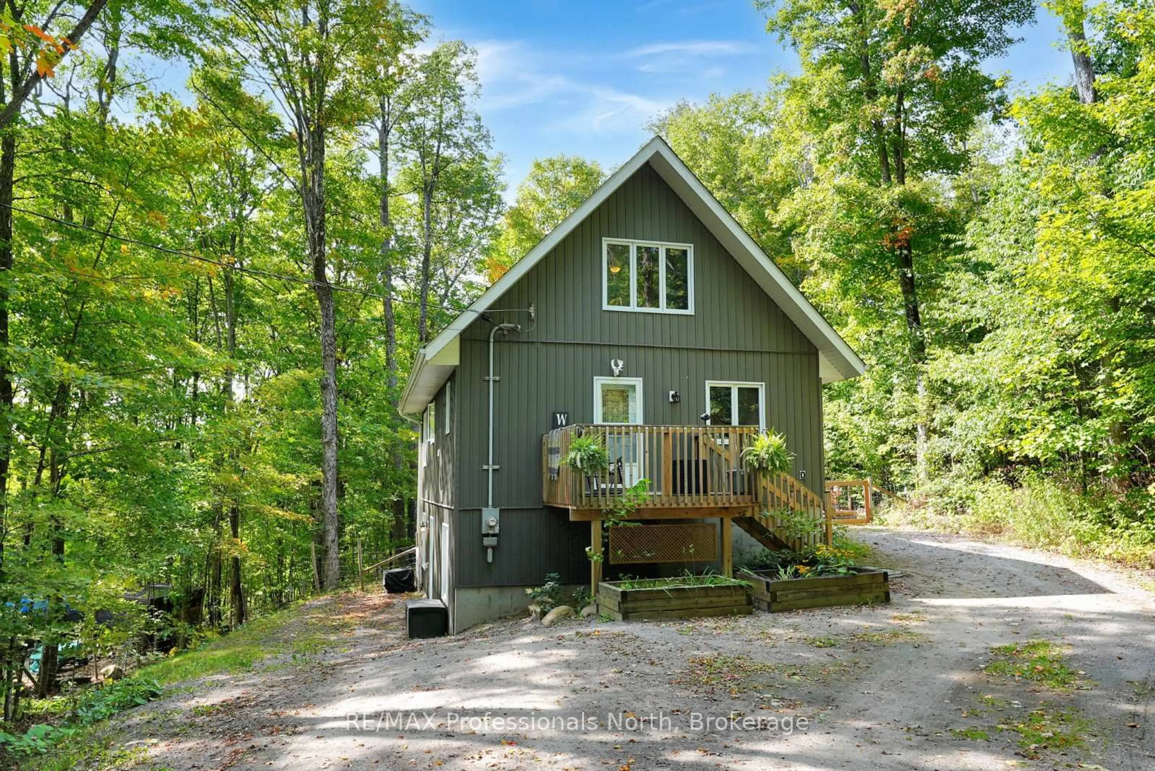 Home with vinyl exterior material, unknown for 1145 Wenona Lake Rd, Dysart et al Ontario K0M 1S0