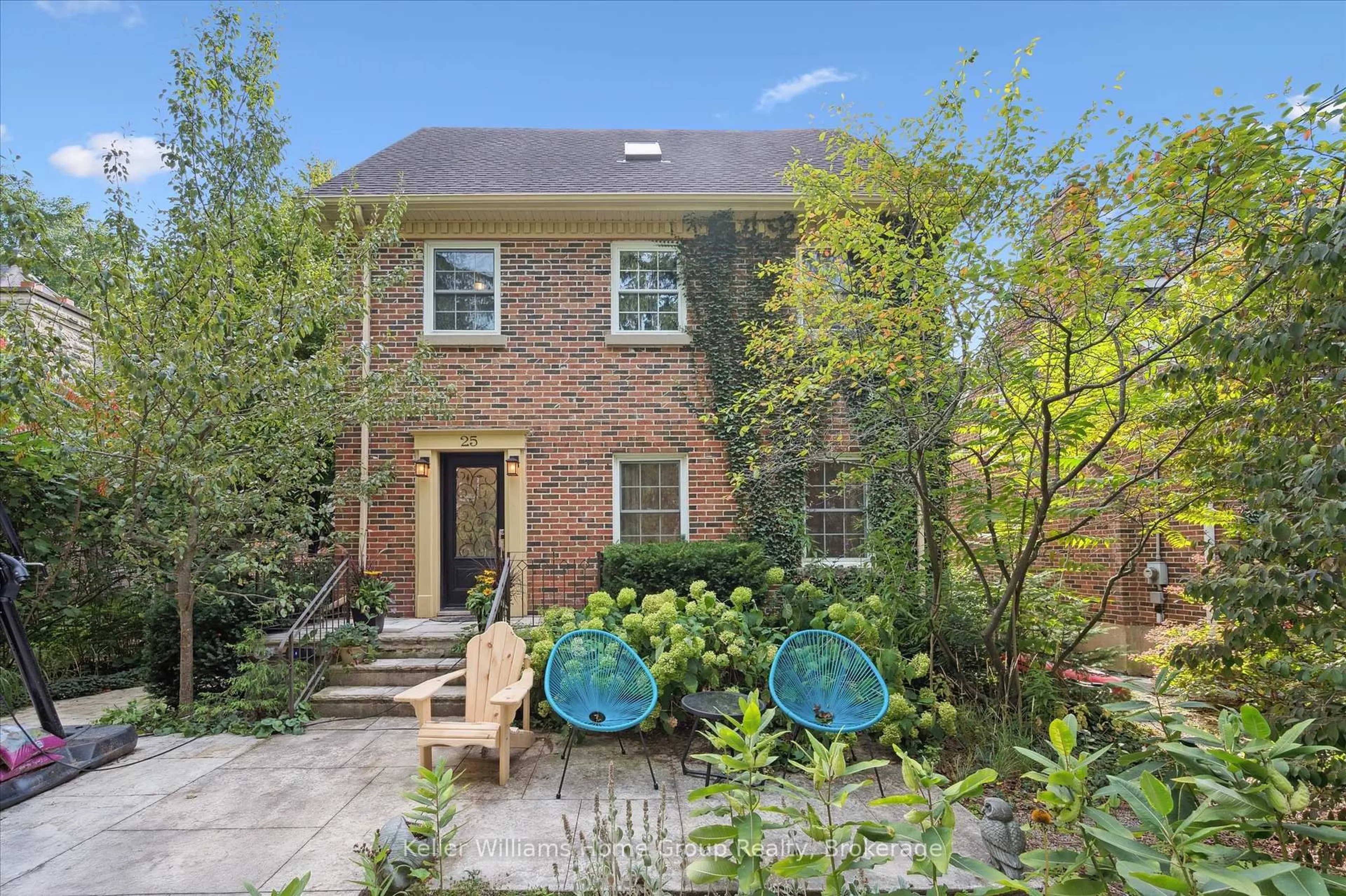 Home with brick exterior material, street for 25 Forest Hill Dr, Guelph Ontario N1G 2E4
