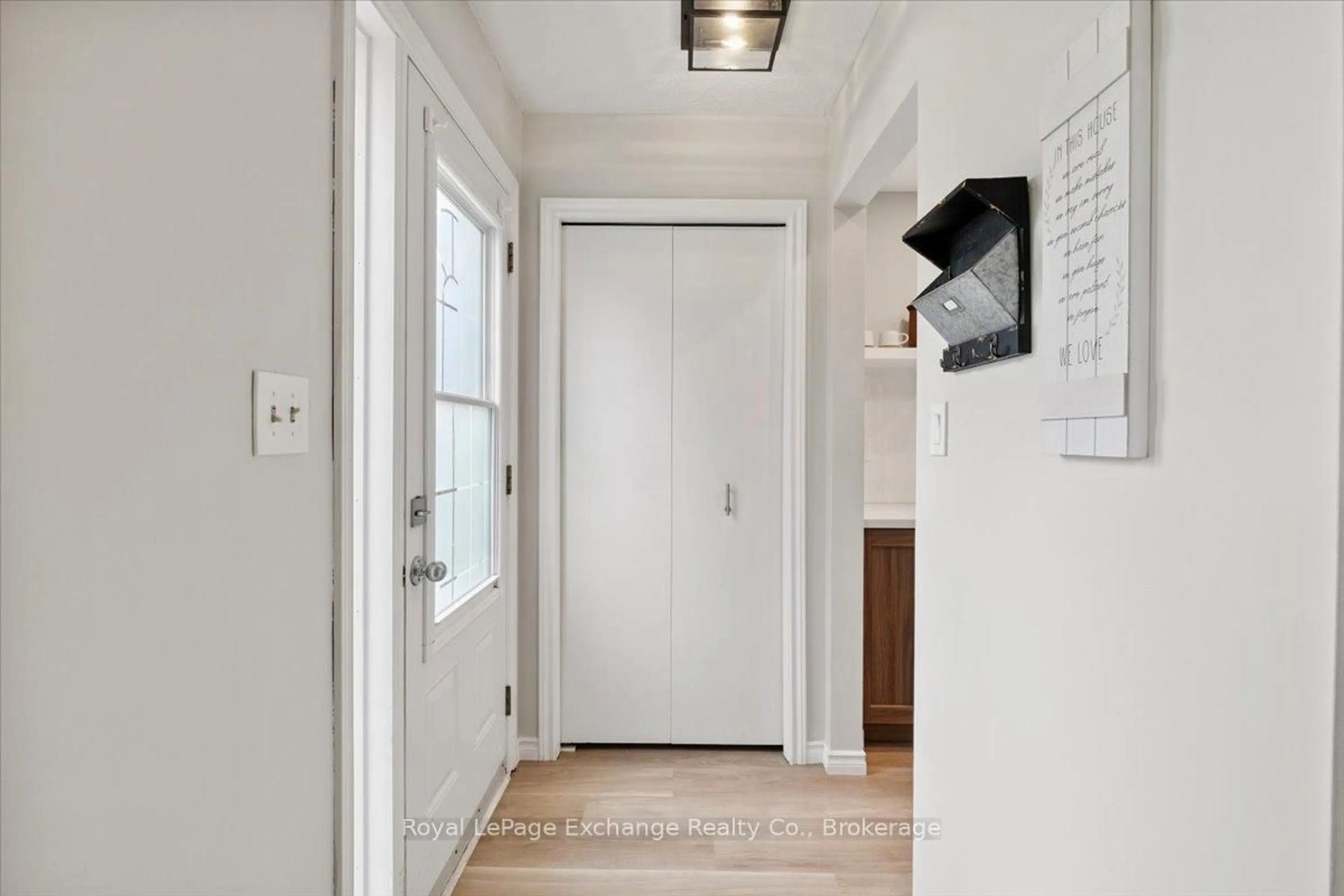 Indoor entryway for 283 Bricker St, Saugeen Shores Ontario N0H 2C1