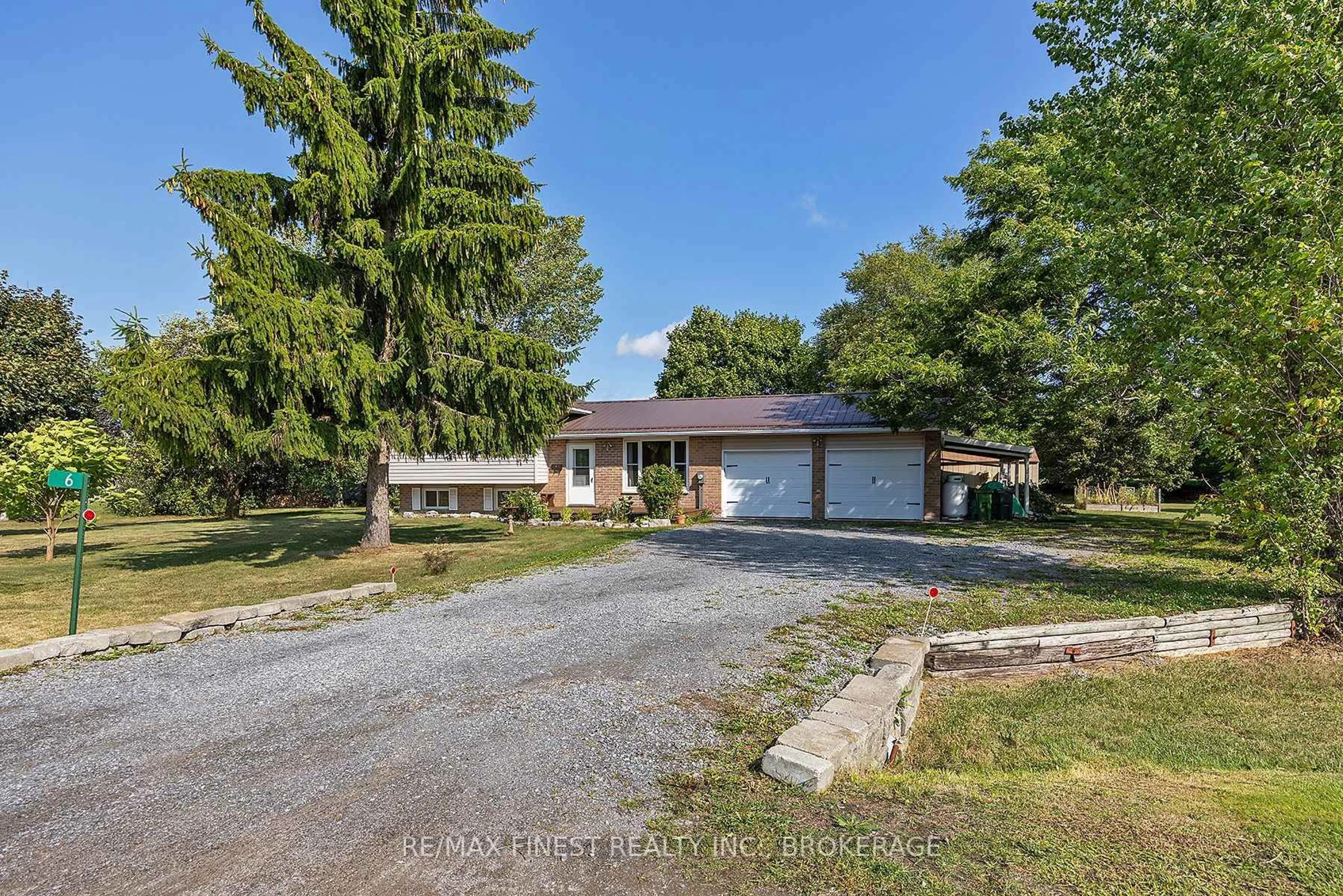 A pic from outside/outdoor area/front of a property/back of a property/a pic from drone, unknown for 6 Marino Dr, Kingston Ontario K0H 1S0