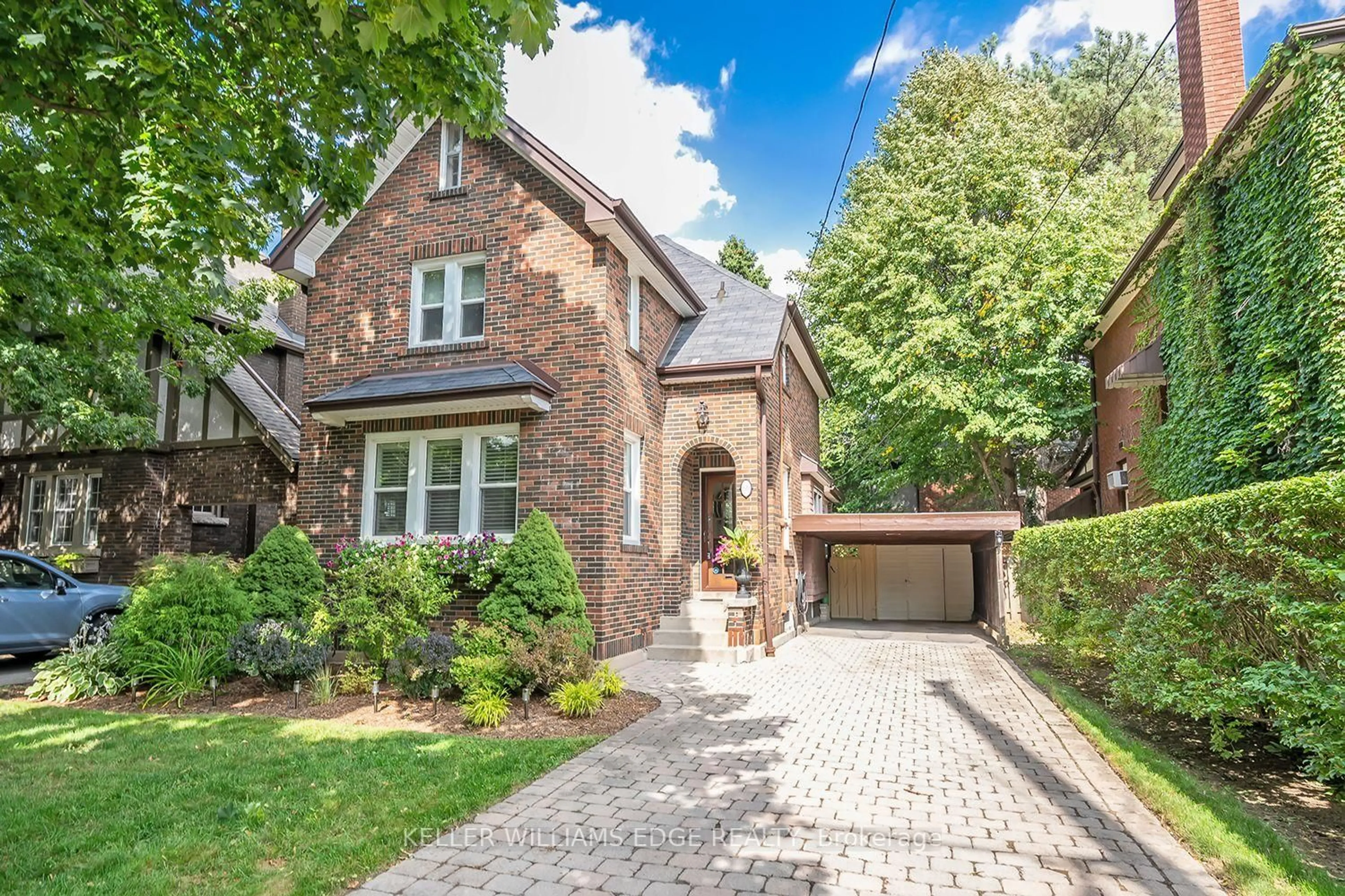 Home with brick exterior material, street for 88 Paisley Ave, Hamilton Ontario L8S 4H3