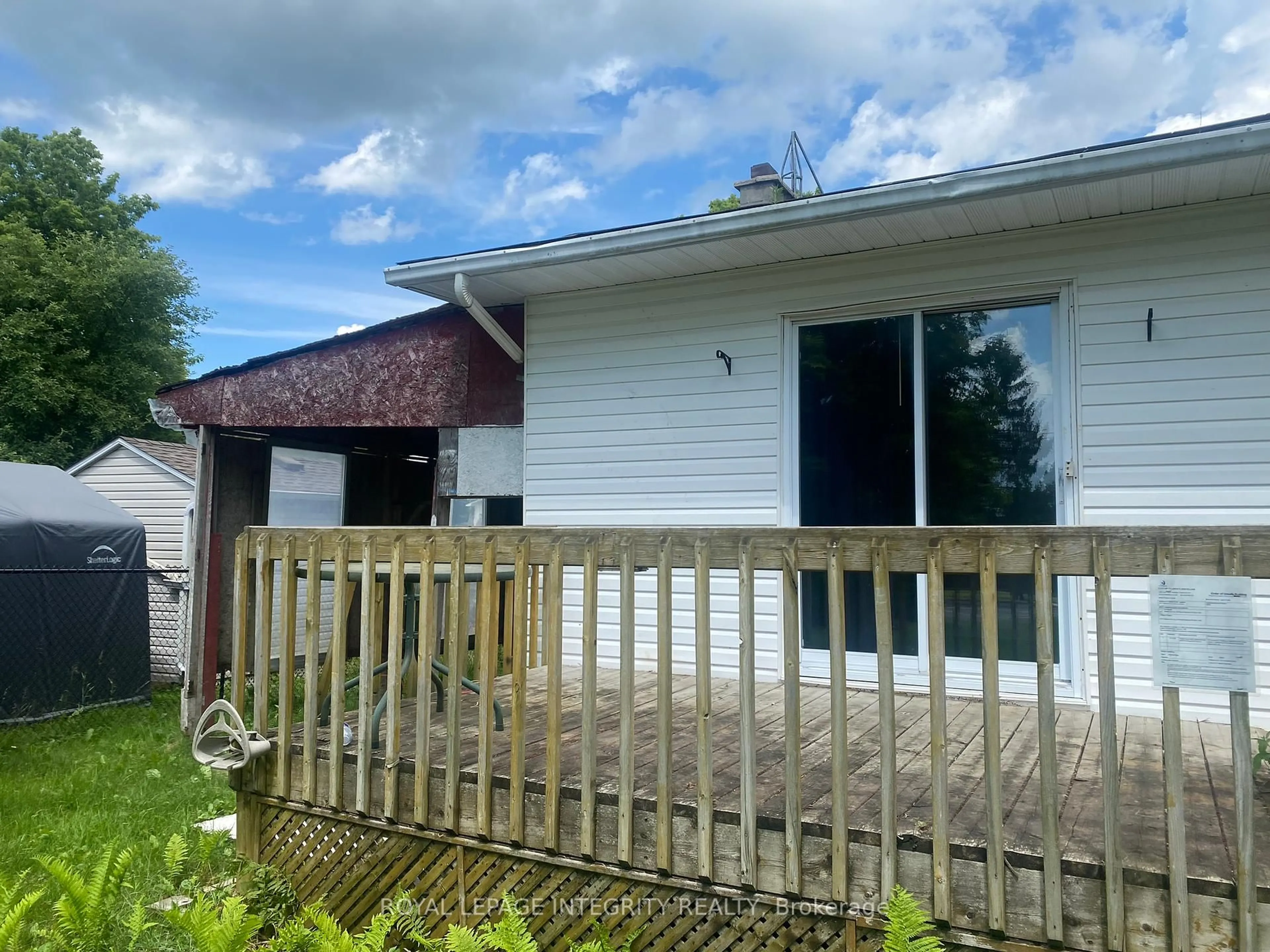 Unknown for 2415 DU LAC Rd, Clarence-Rockland Ontario K0A 3N0