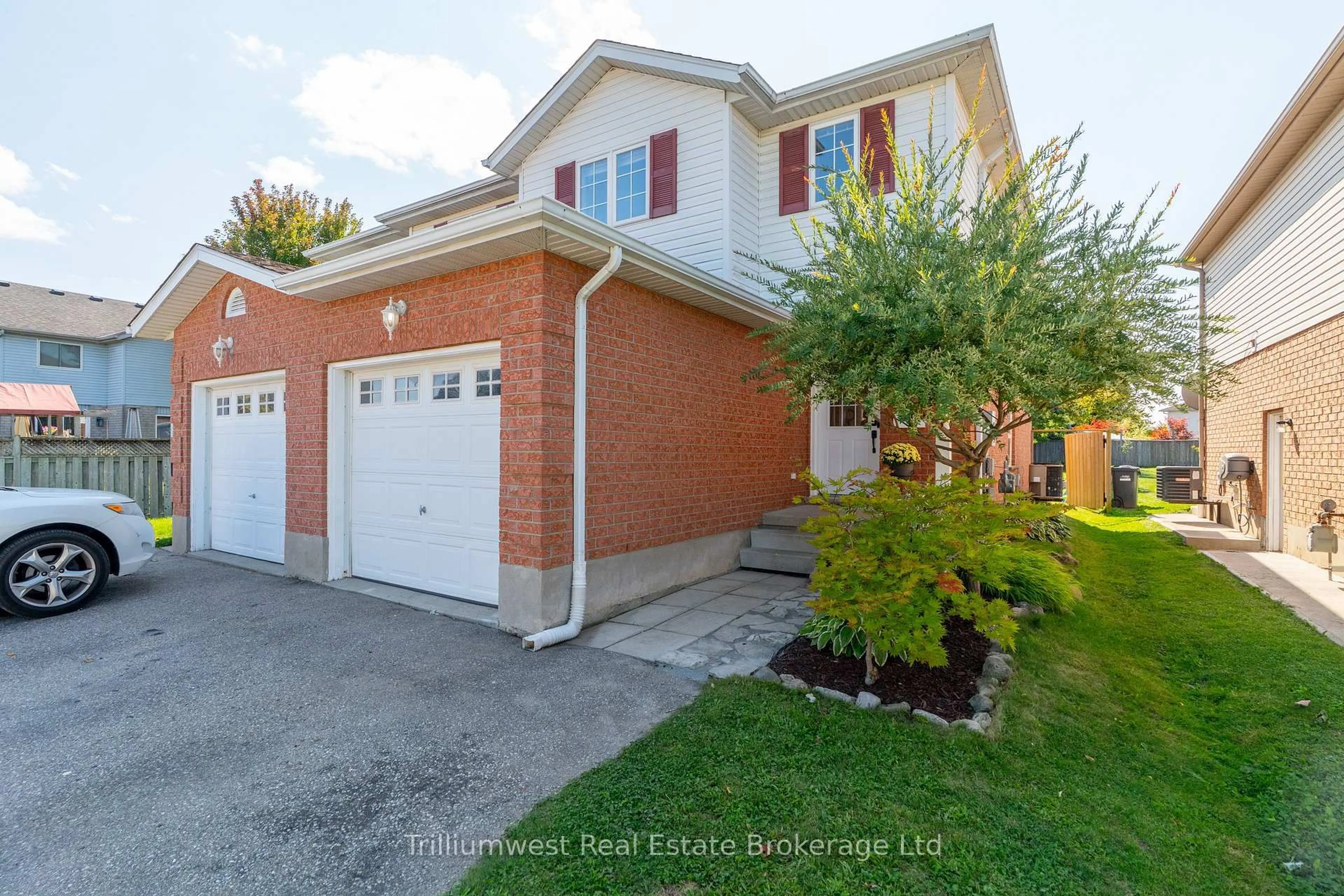 Home with brick exterior material, street for 197 Stephanie Dr, Guelph Ontario N1K 1X9