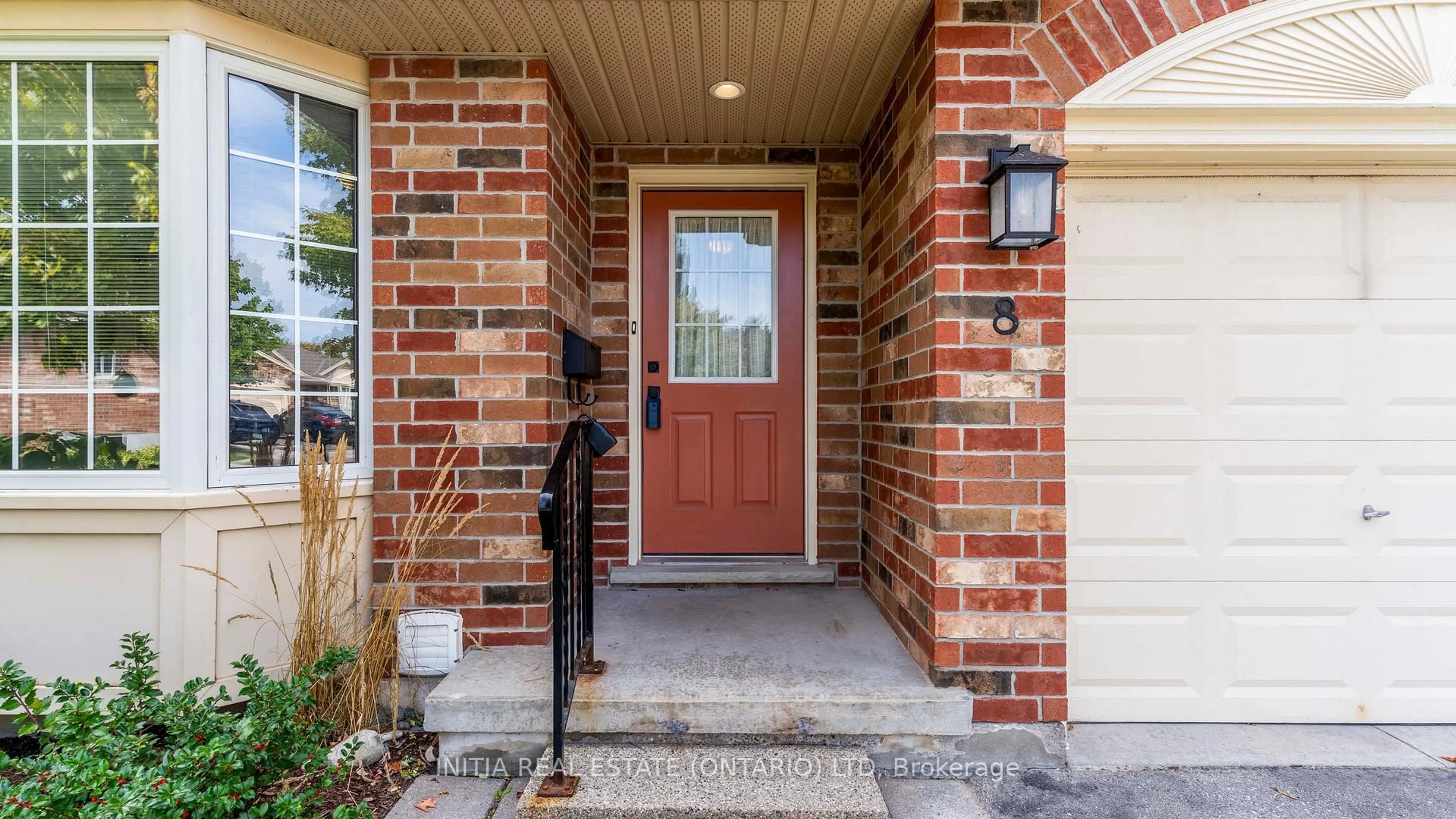 Home with brick exterior material, street for 1625 Attawandaron Rd #8, London North Ontario N6G 3M6