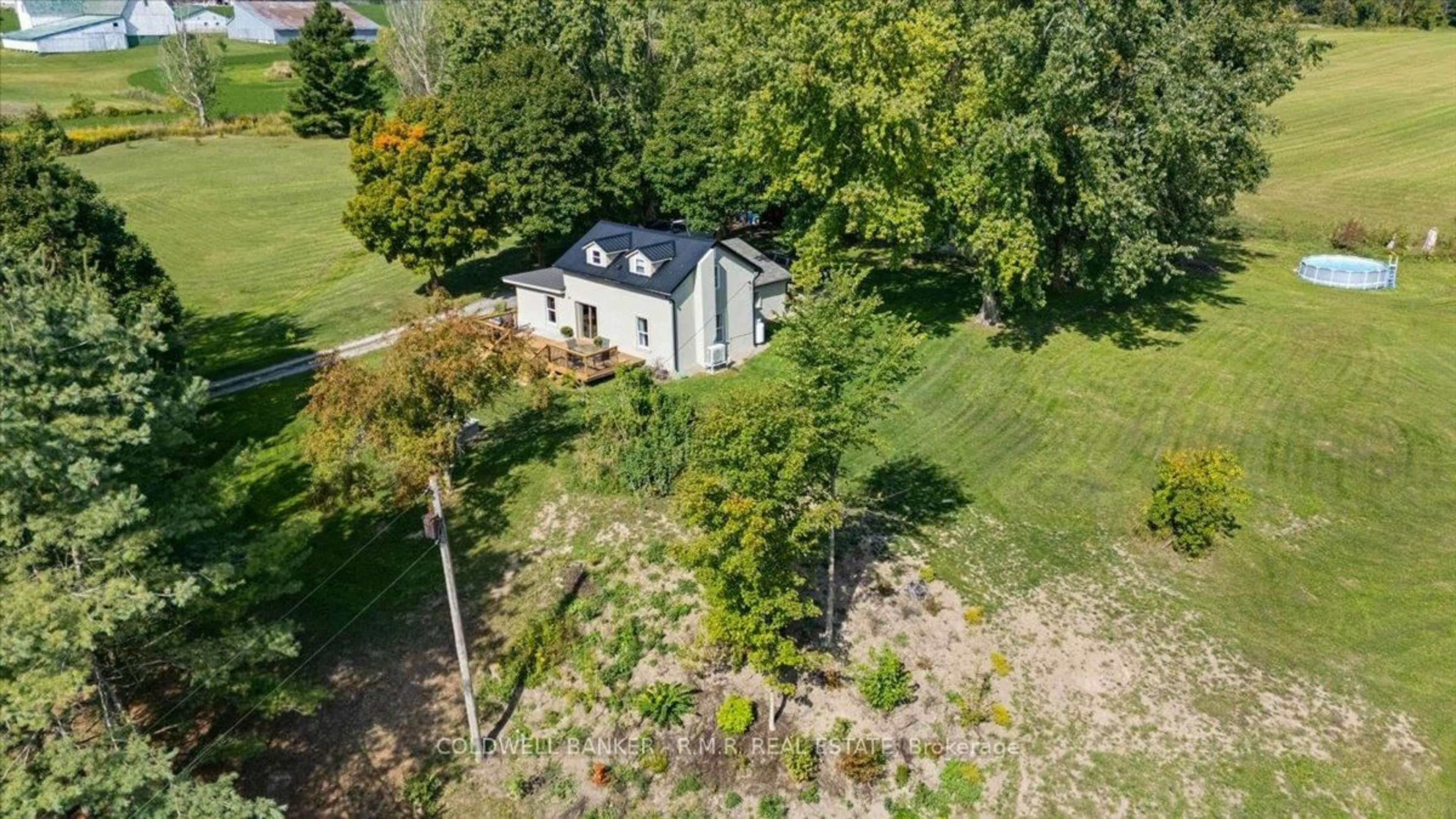 A pic from outside/outdoor area/front of a property/back of a property/a pic from drone, unknown for 1126 County 41 Rd, Brighton Ontario K7R 3L2