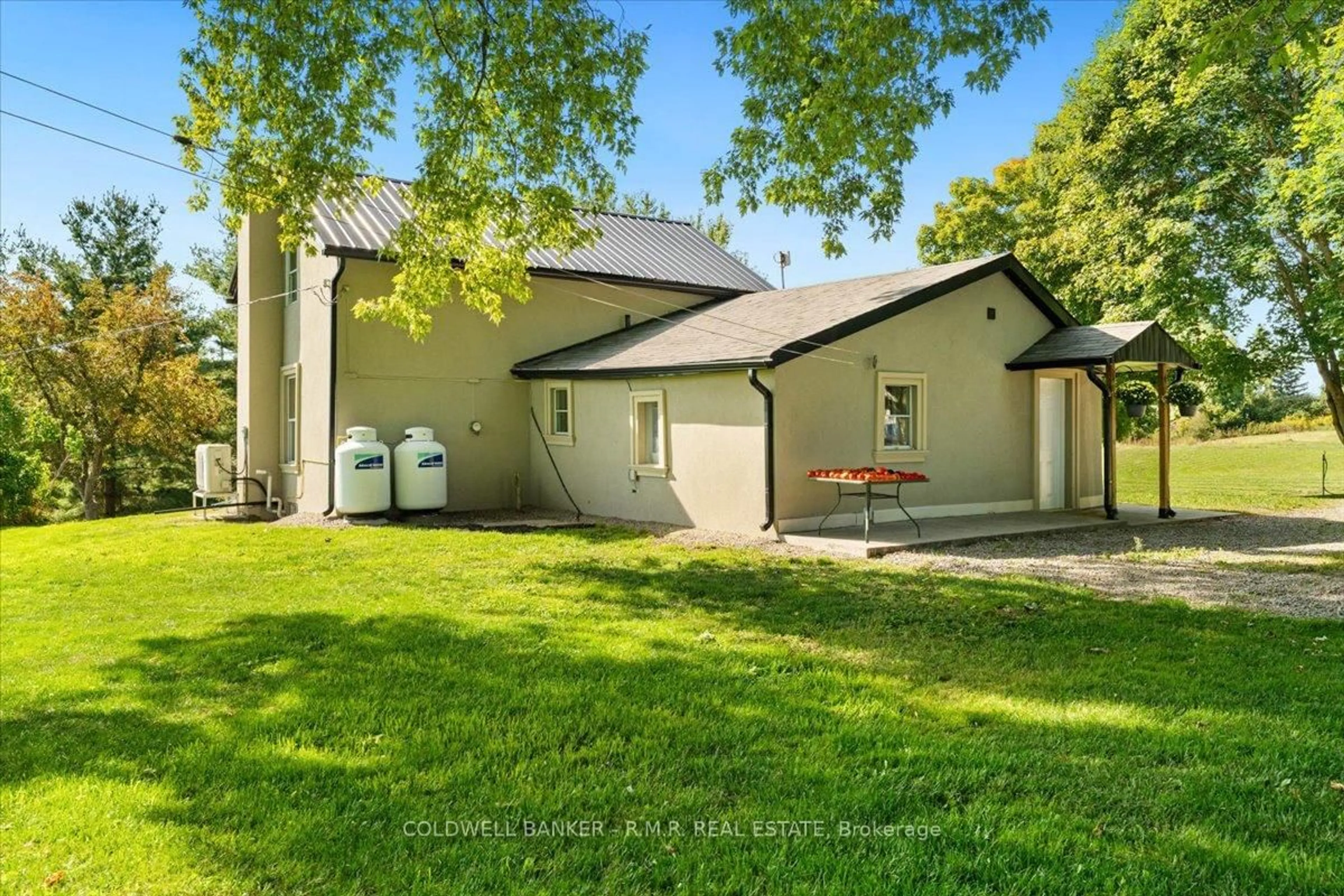 A pic from outside/outdoor area/front of a property/back of a property/a pic from drone, unknown for 1126 County 41 Rd, Brighton Ontario K7R 3L2