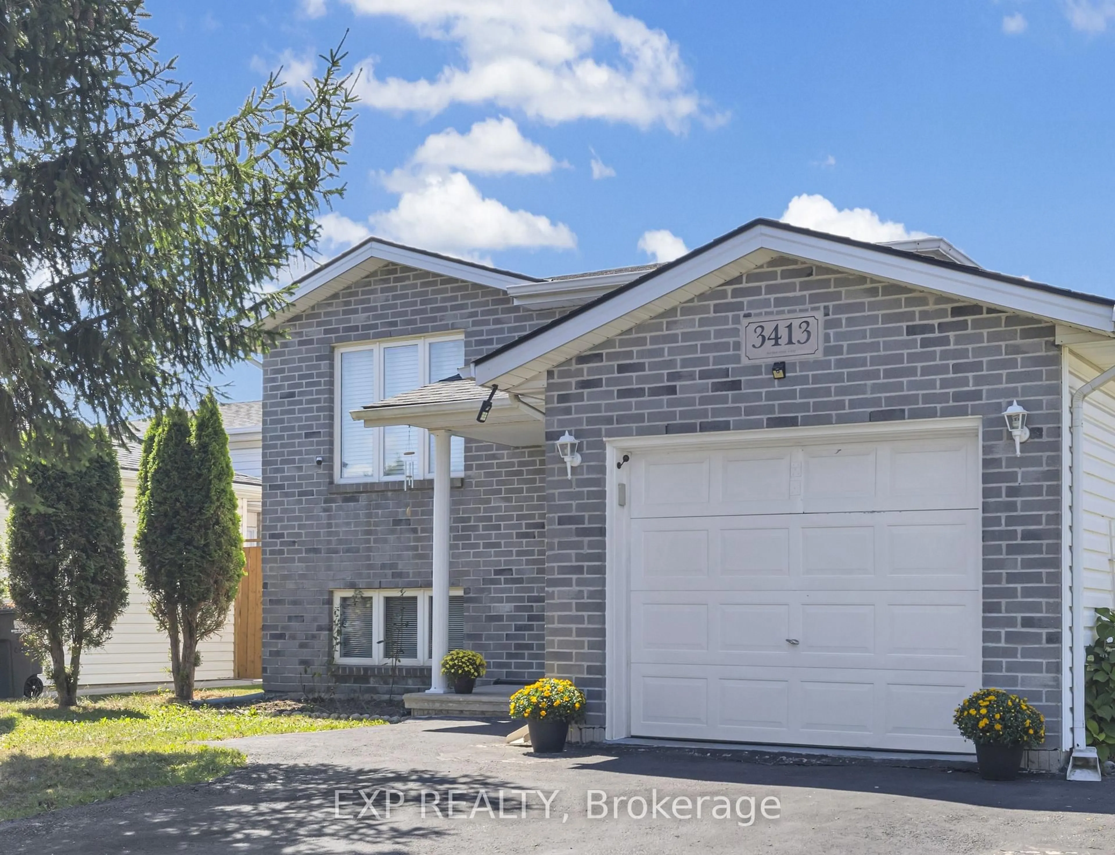 Home with brick exterior material, street for 3413 Caribou Cres, Windsor Ontario N8W 5T5