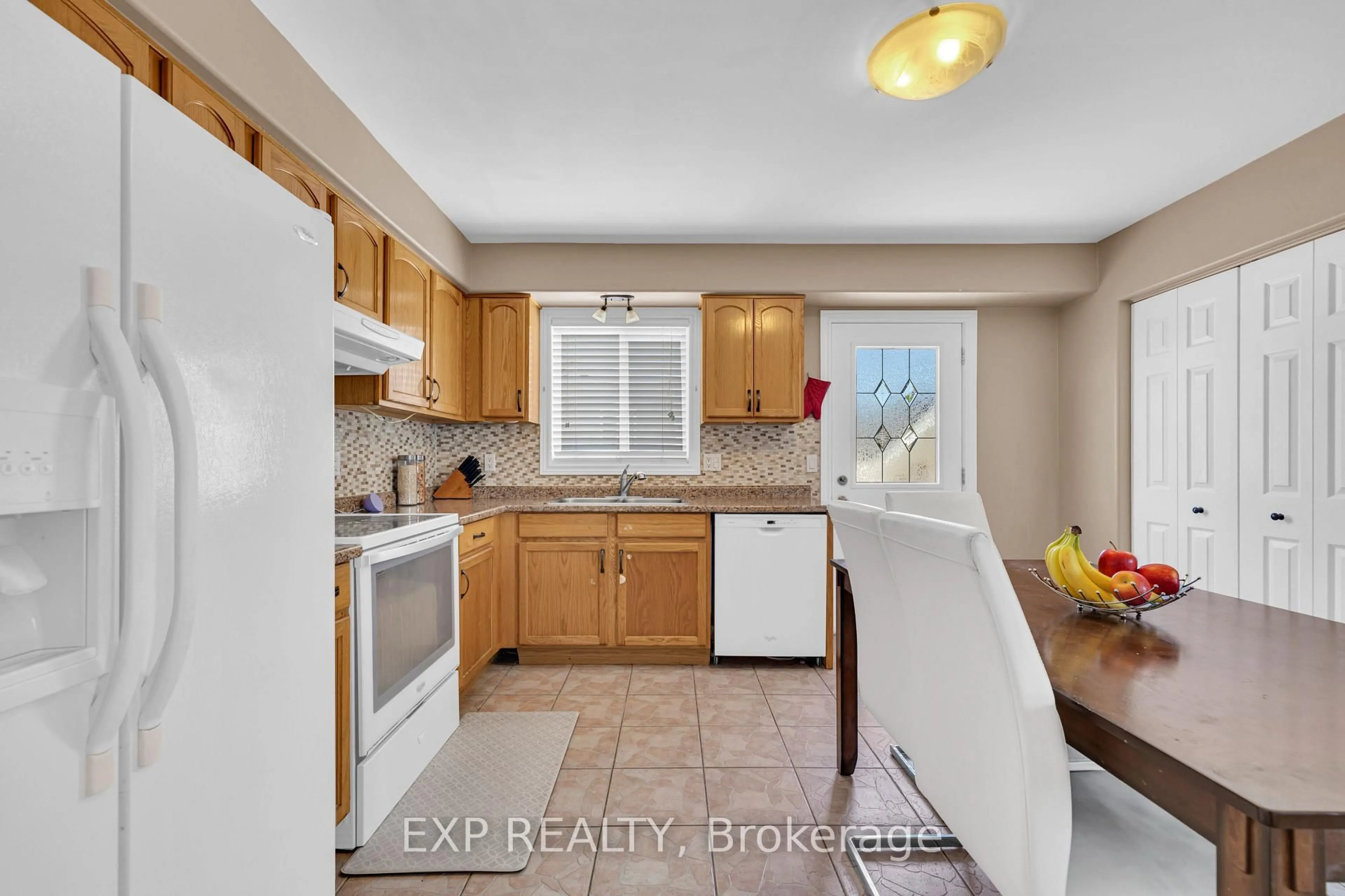 Standard kitchen, ceramic/tile floor for 3413 Caribou Cres, Windsor Ontario N8W 5T5