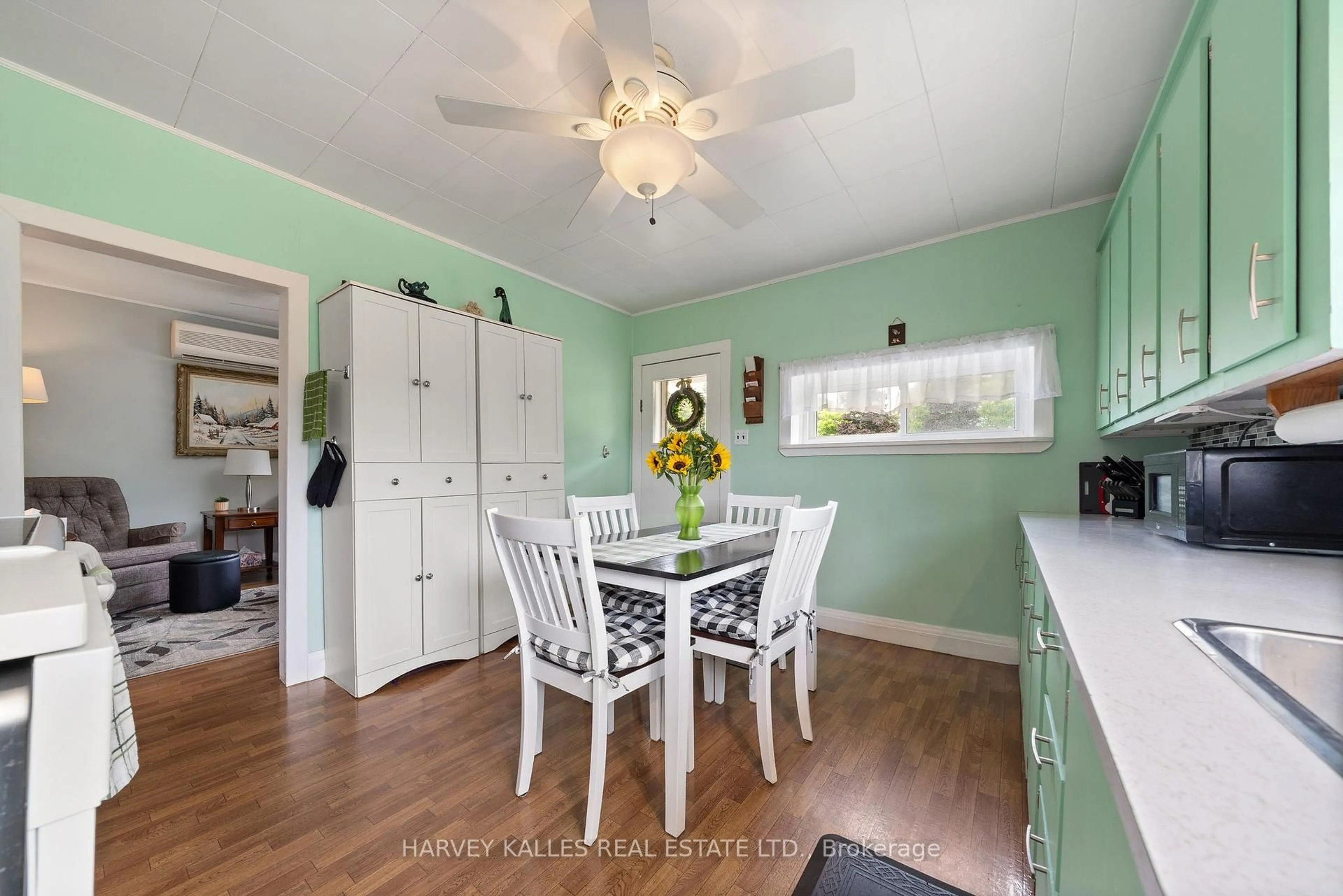 Dining room, unknown for 13997 Loyalist Pkwy, Prince Edward County Ontario K0K 2T0