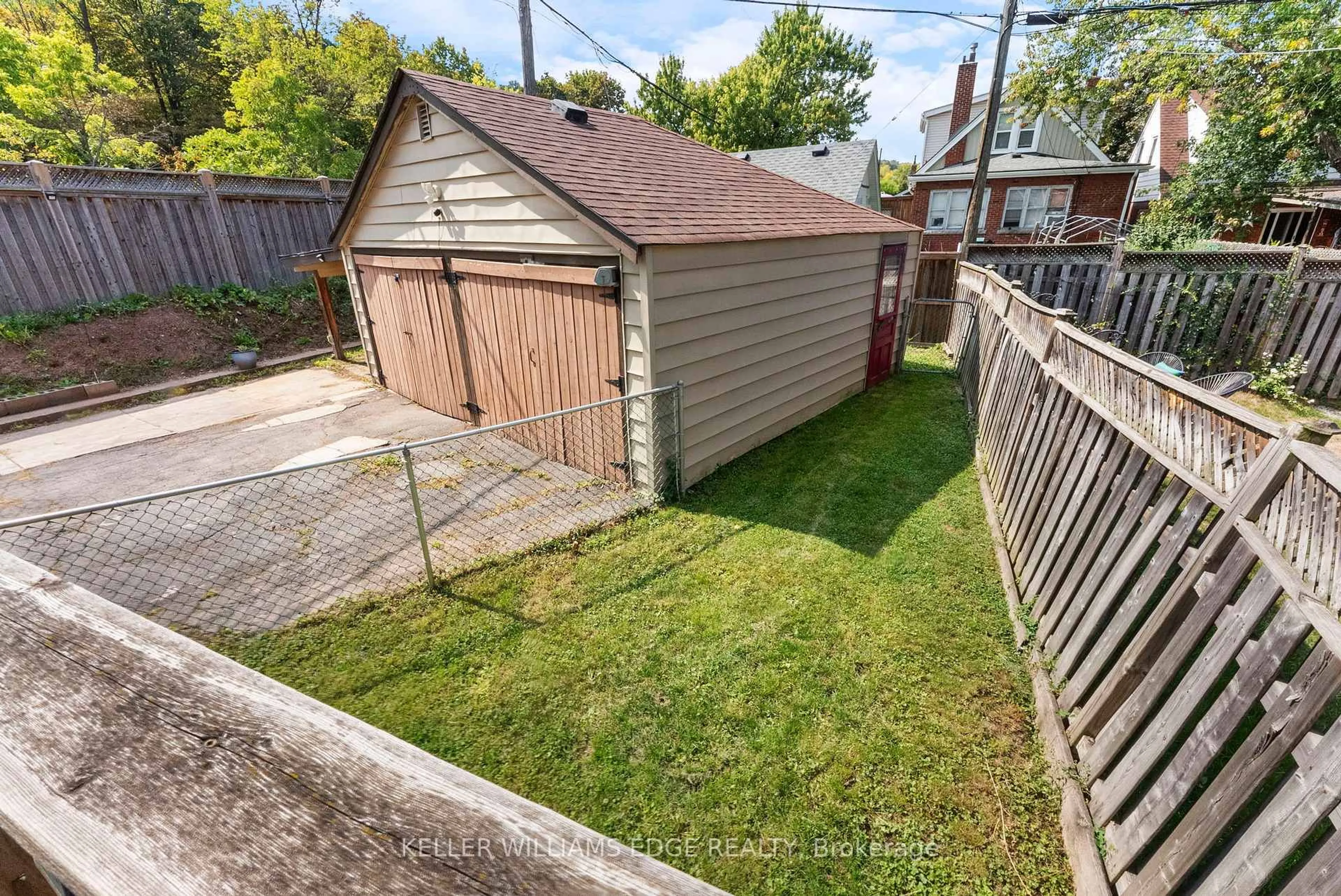 Shed for 312 Wexford Ave, Hamilton Ontario L8K 2P3