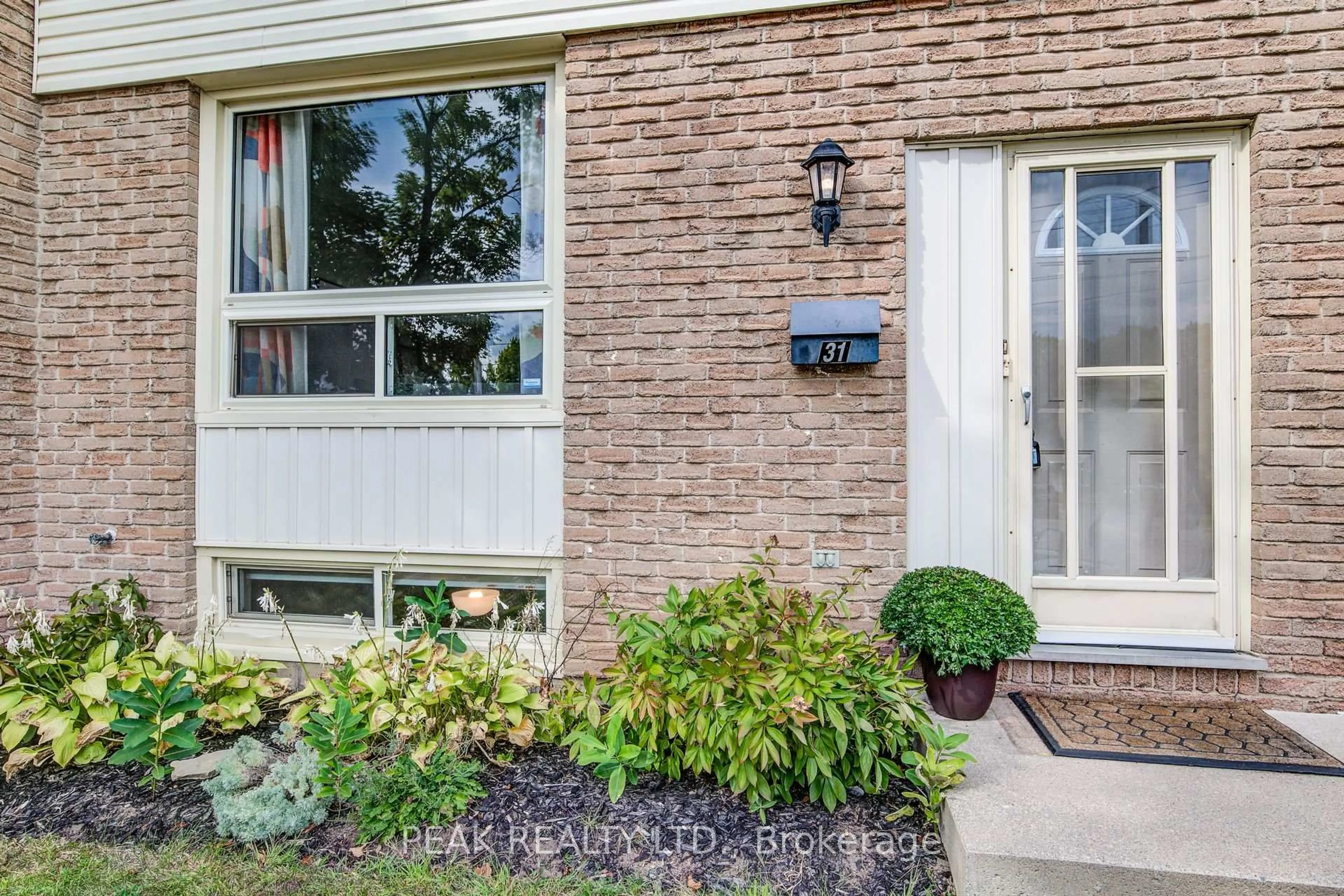 Unknown for 165 Green Valley Dr #31, Kitchener Ontario N2P 1K3